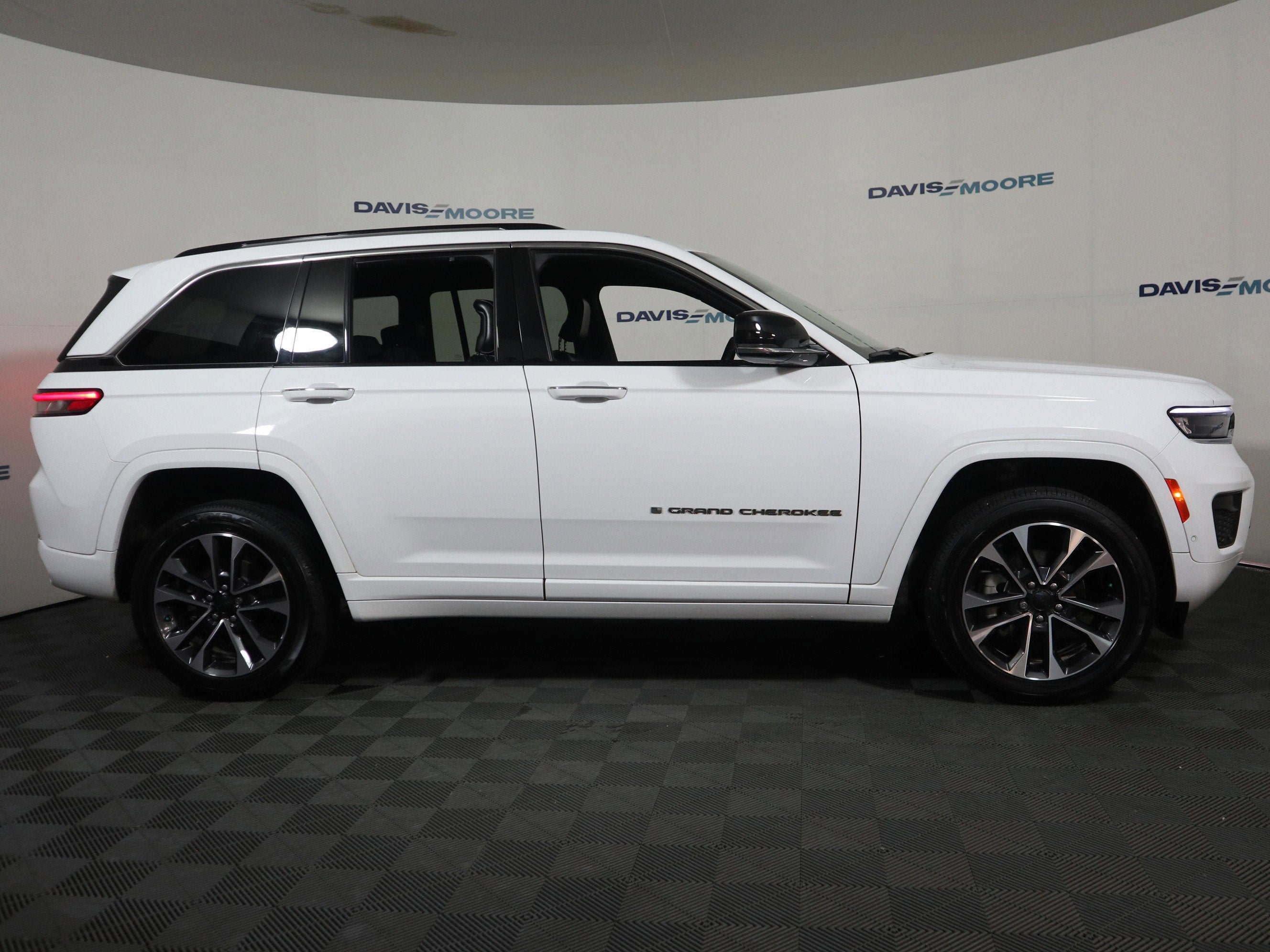 2022 Jeep Grand Cherokee Overland 4x4