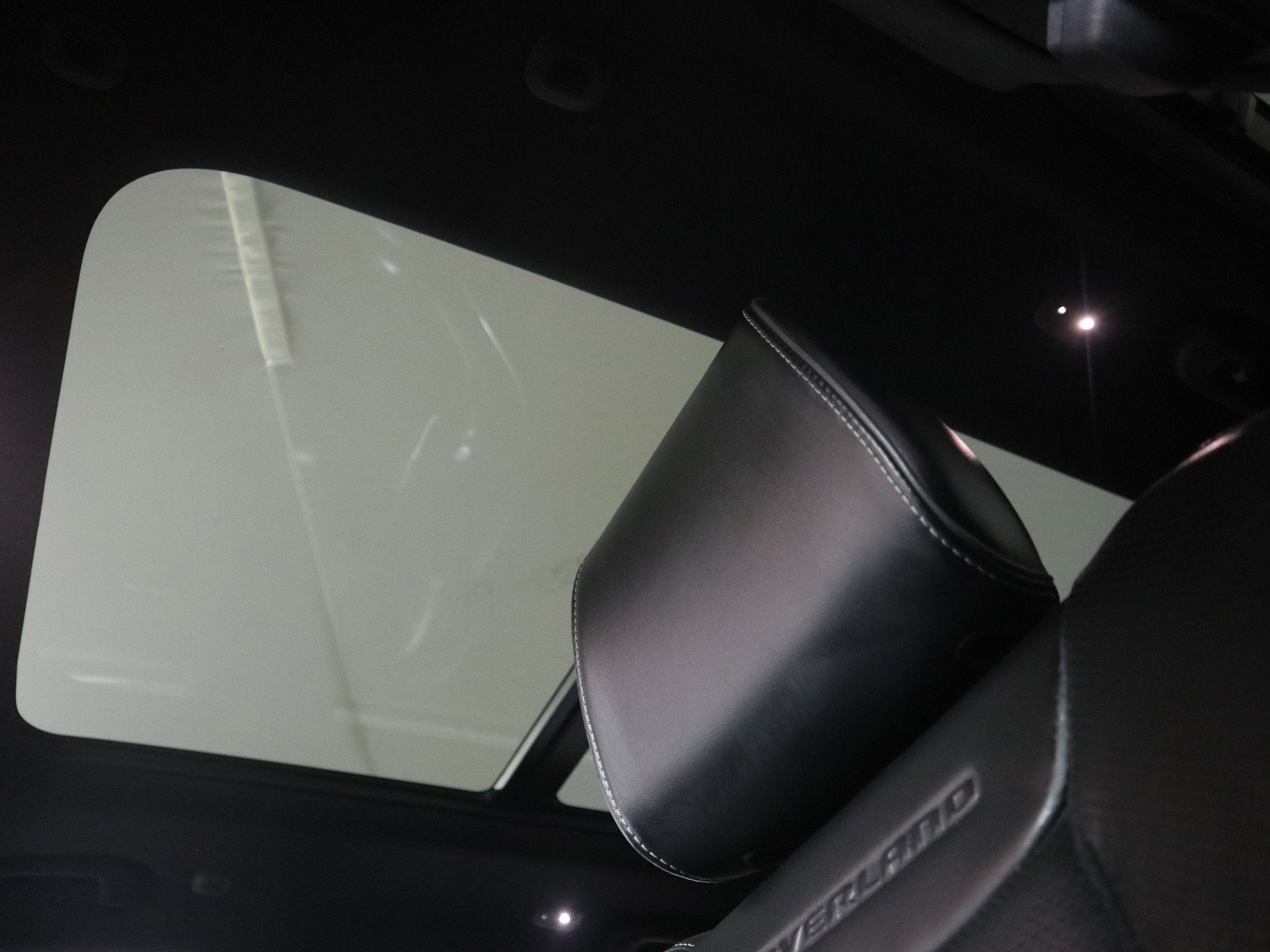 2022 Jeep Grand Cherokee Overland 4x4