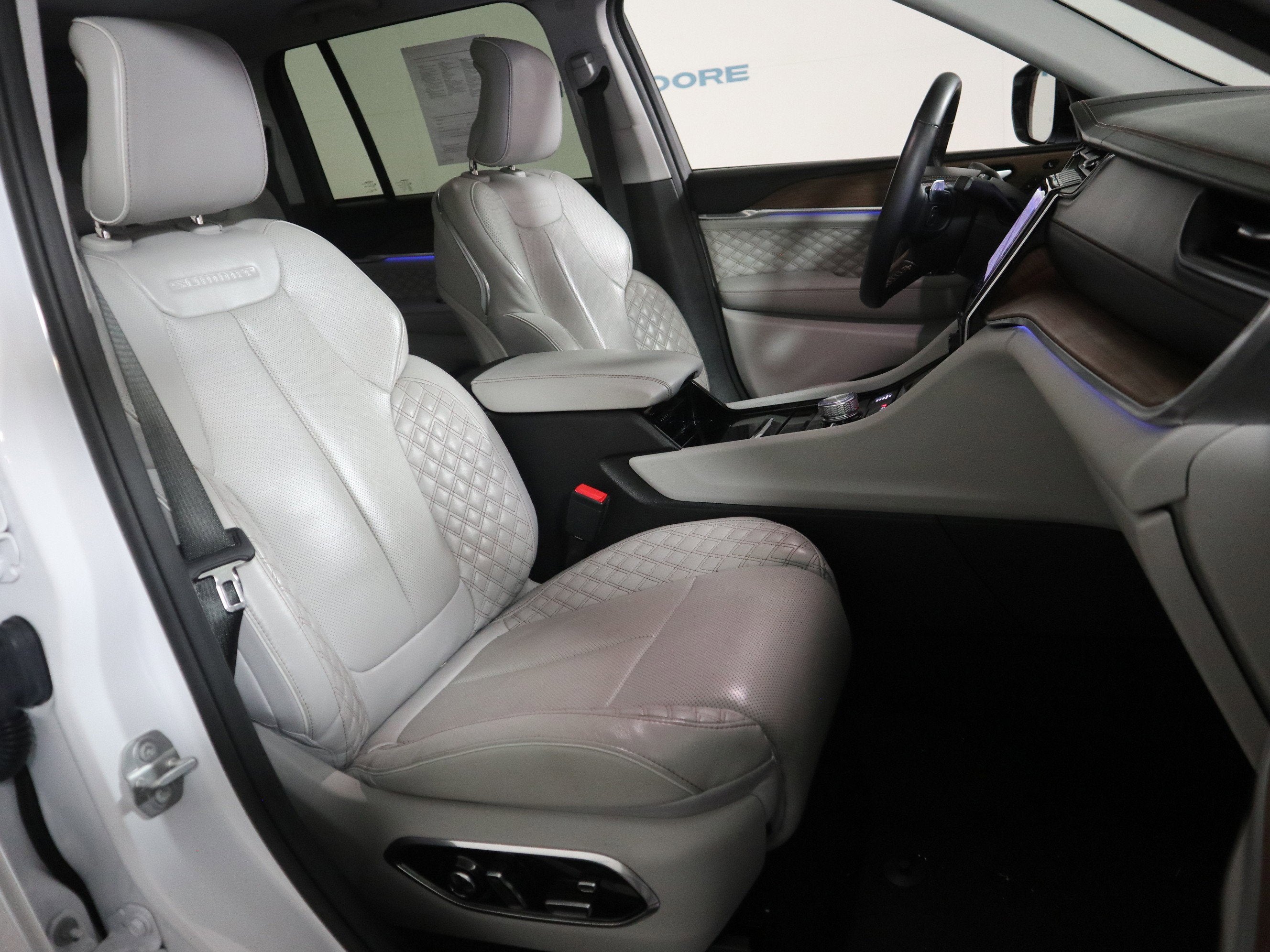 2022 Jeep Grand Cherokee Summit 4x4