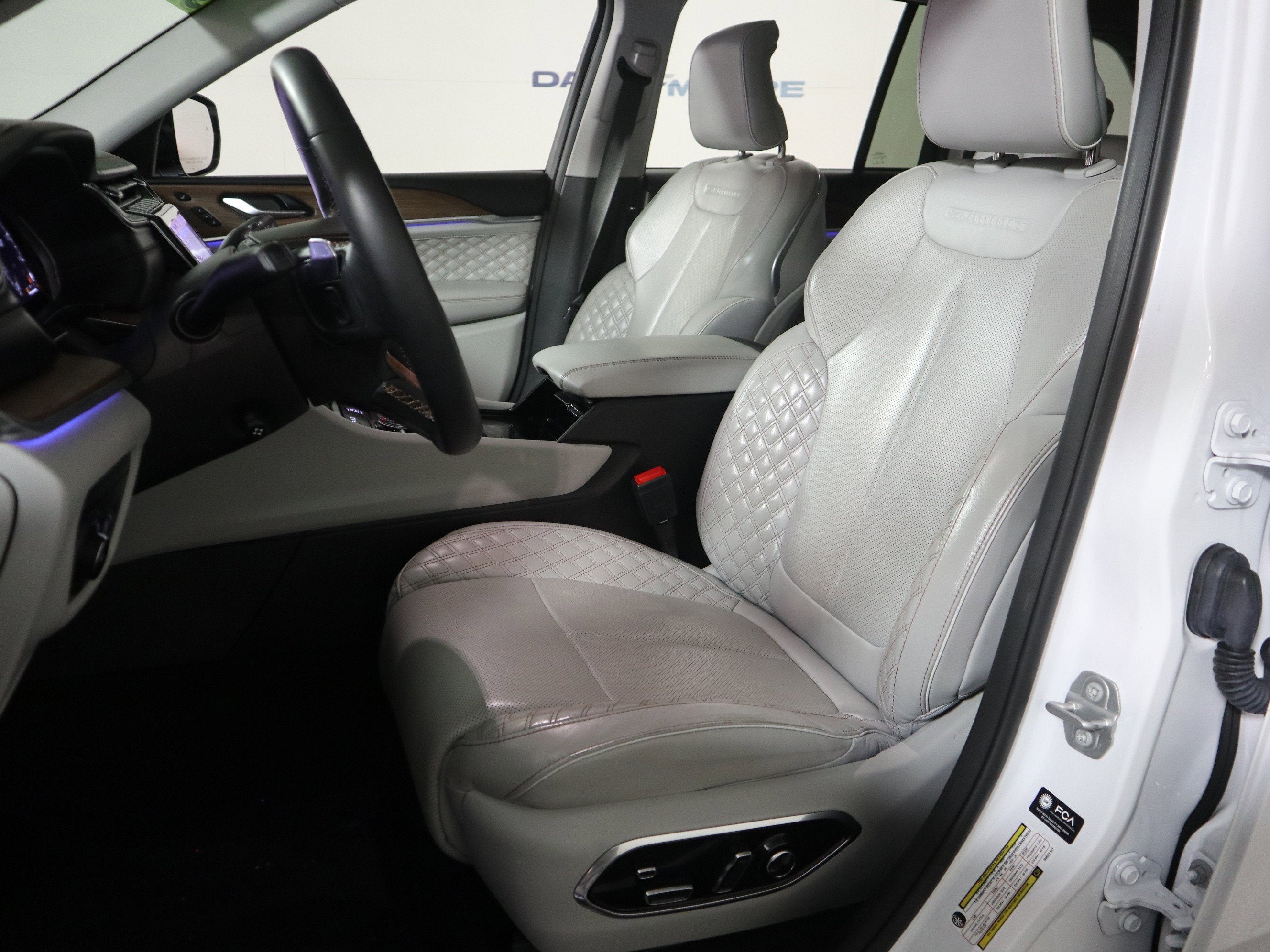 2022 Jeep Grand Cherokee Summit 4x4