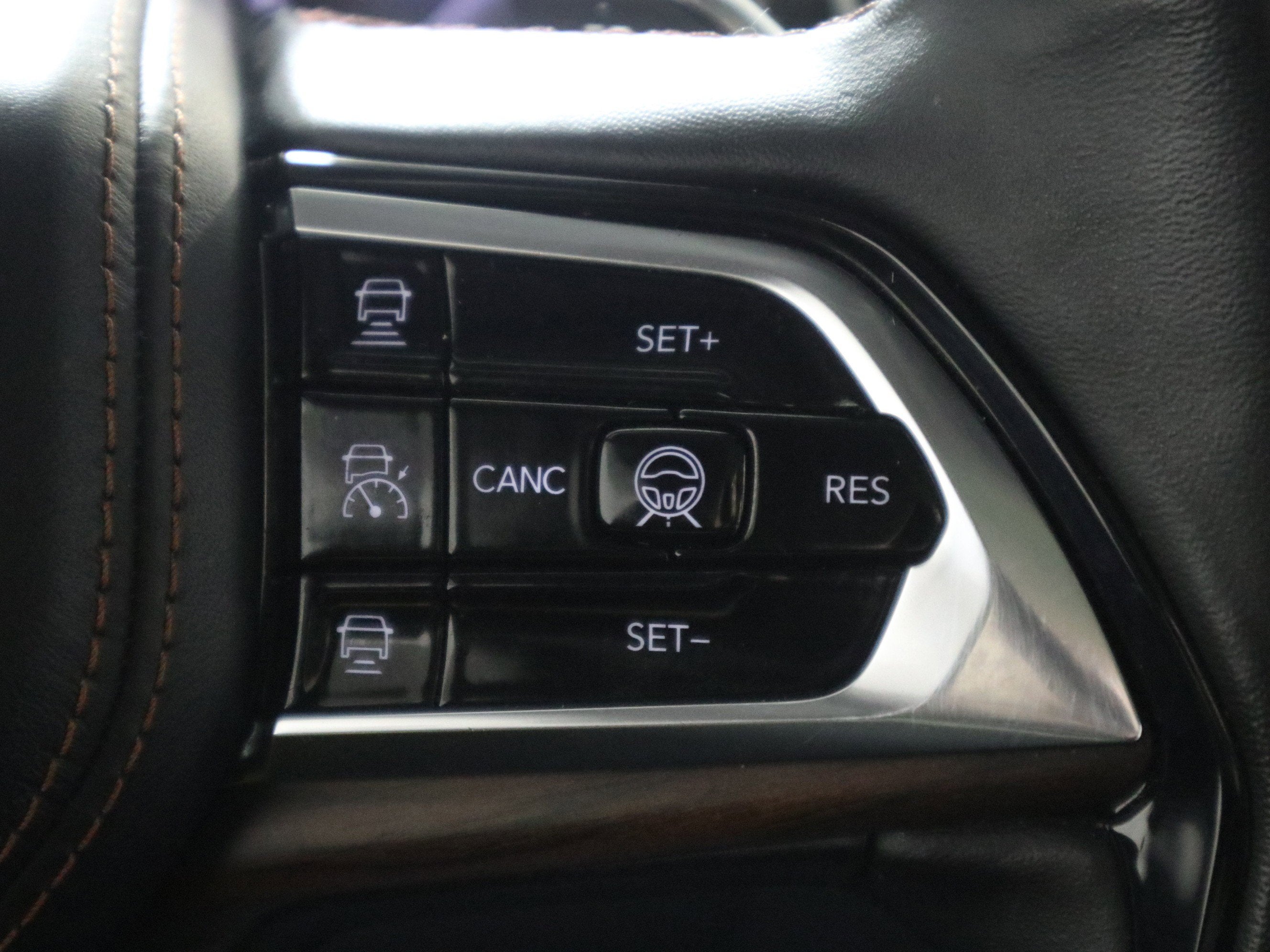 2022 Jeep Grand Cherokee Summit 4x4