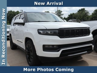 2022 Jeep Grand Cherokee Summit