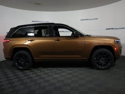 2027 Jeep Grand Cherokee Summit 4x4