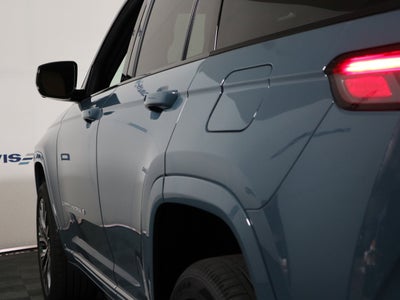 2026 Jeep Grand Cherokee Summit 4x4