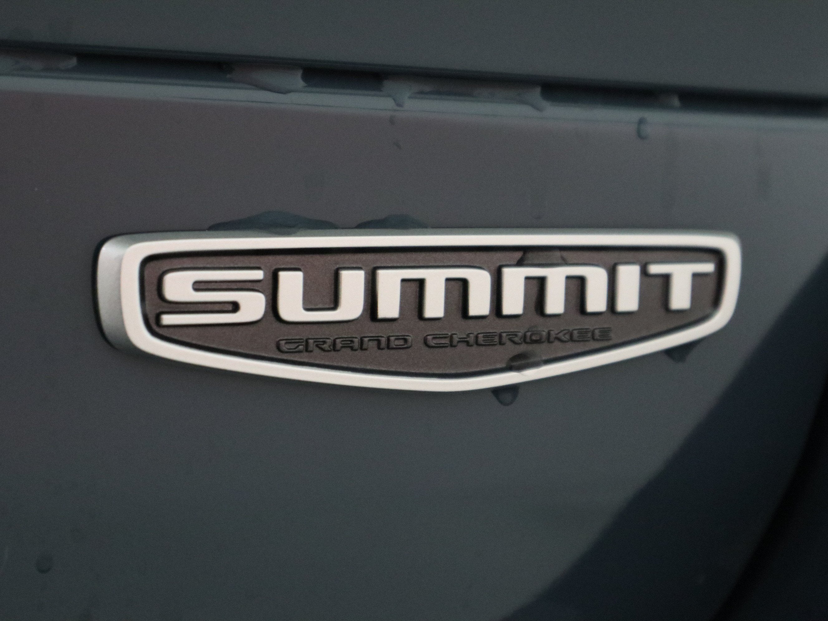 2026 Jeep Grand Cherokee Summit 4x4