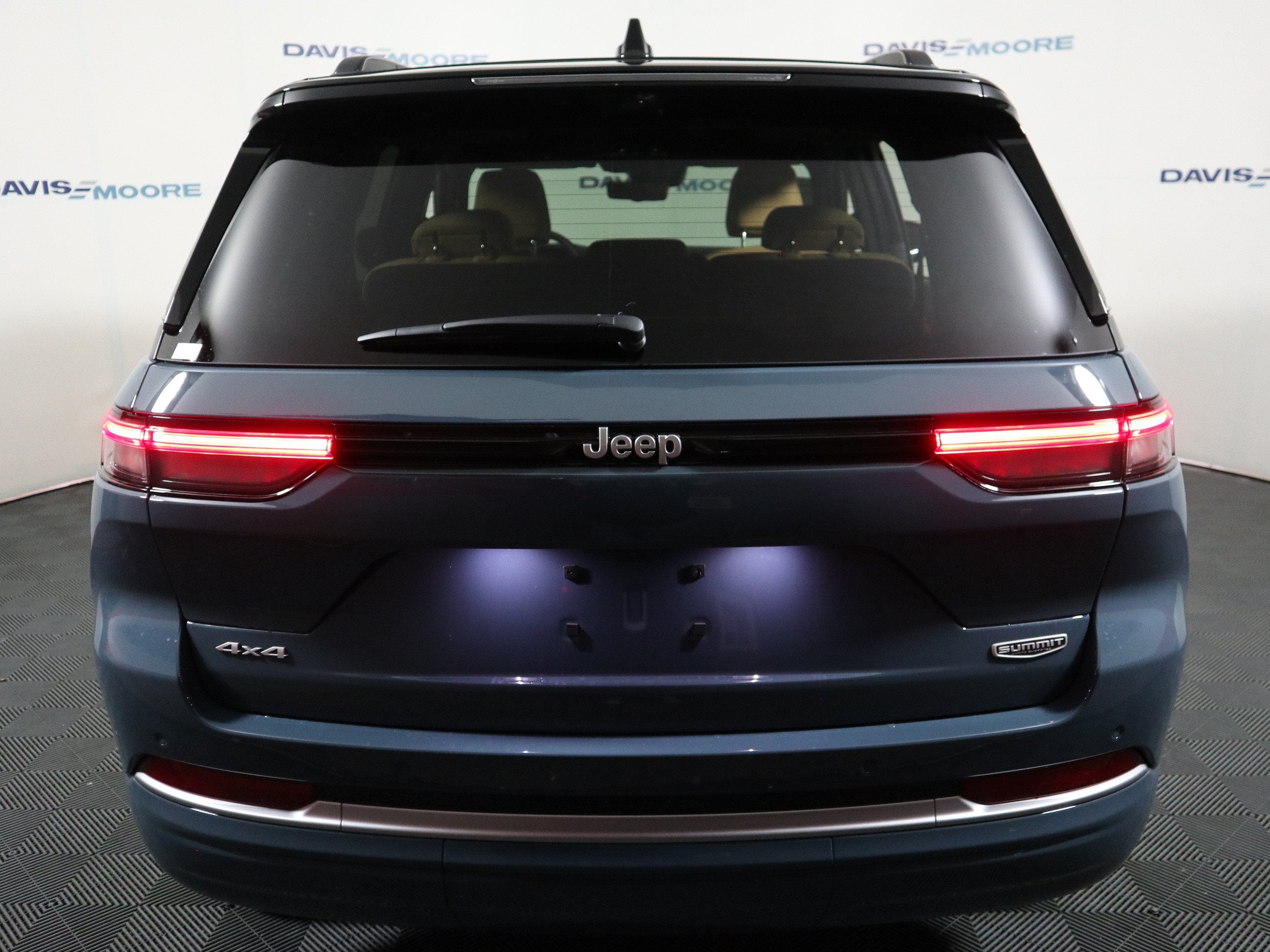 2026 Jeep Grand Cherokee Summit 4x4