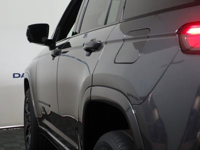 2026 Jeep Grand Cherokee Summit 4x4