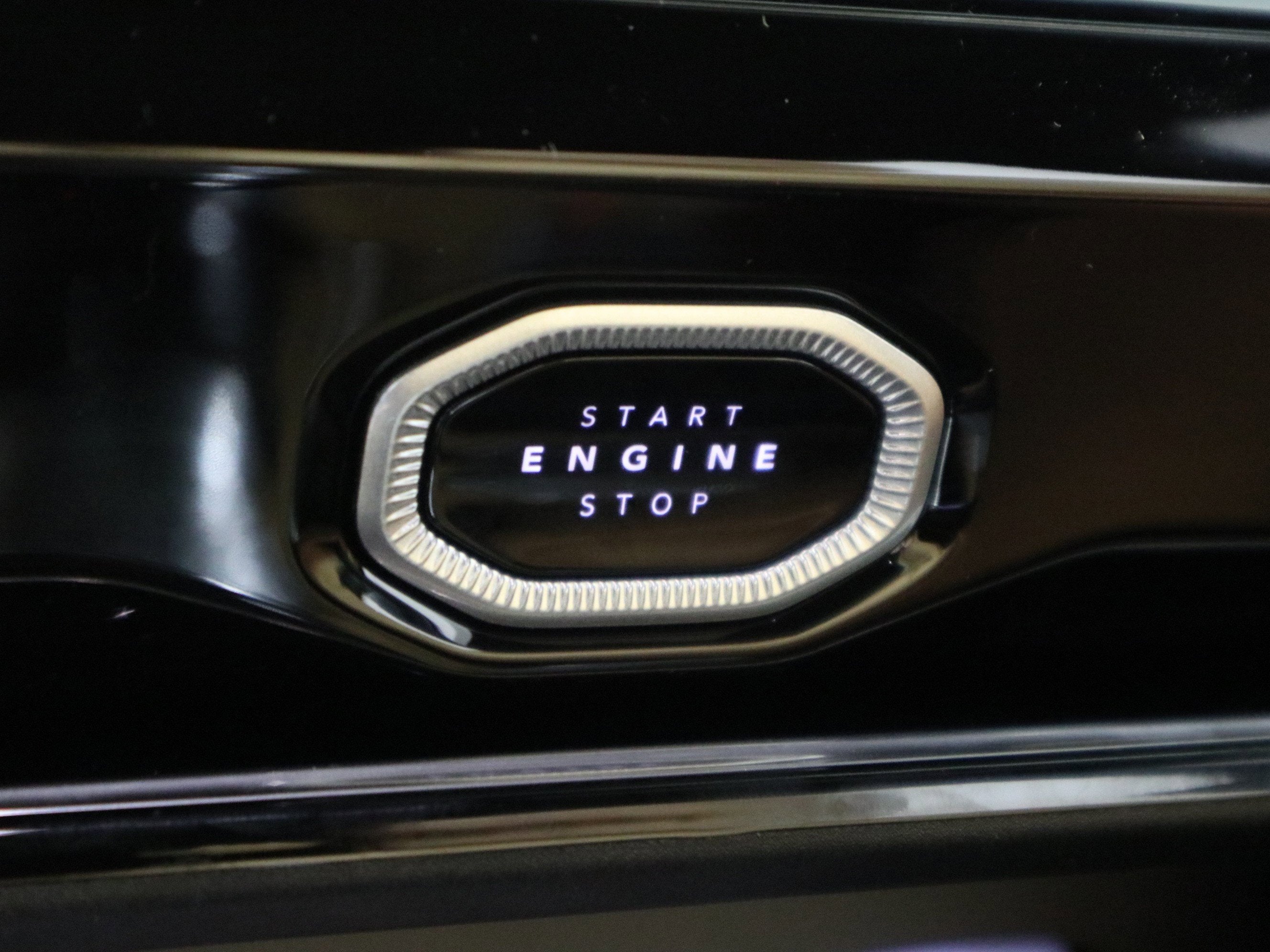 2026 Jeep Grand Cherokee Summit 4x4