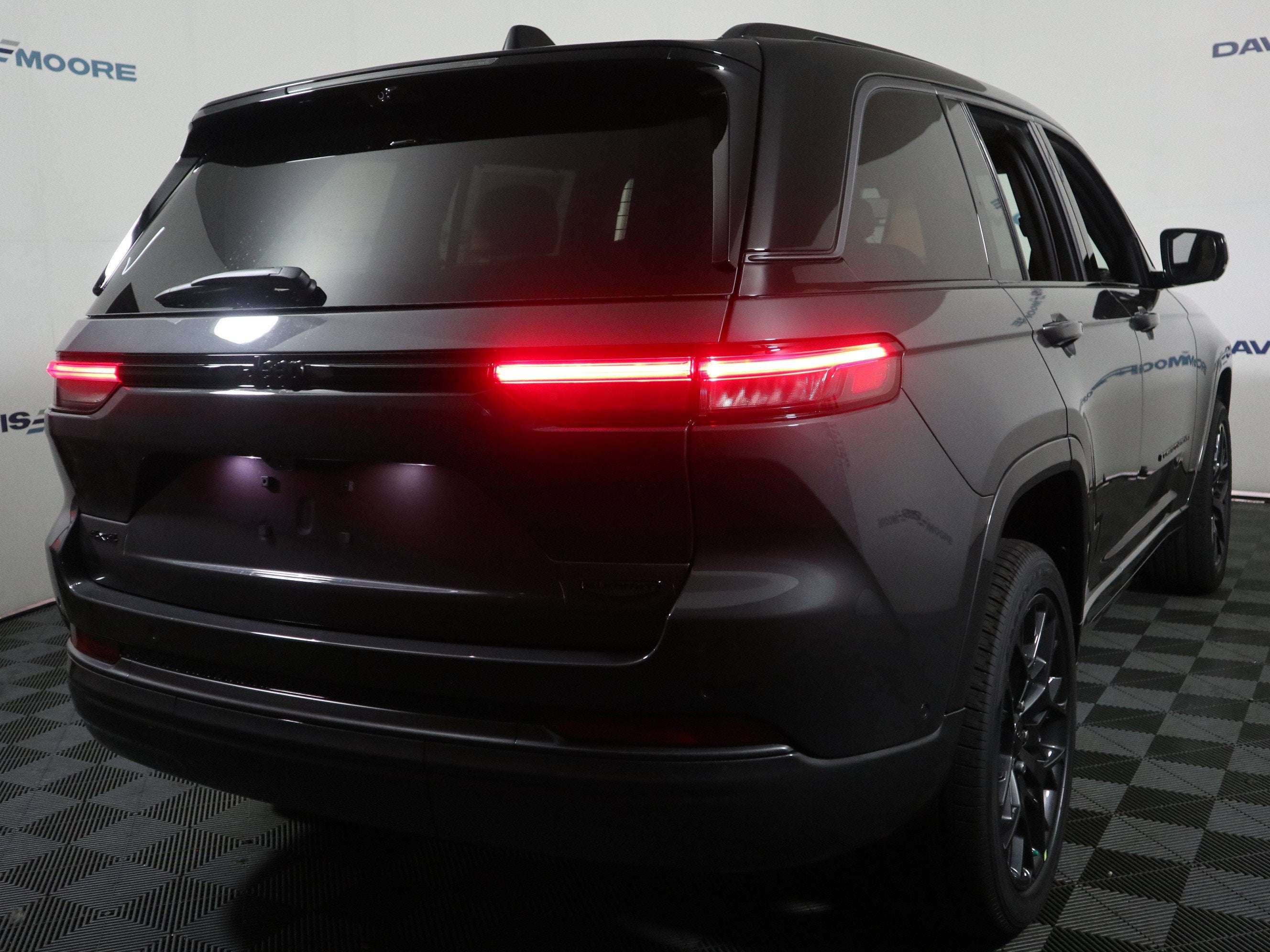 2026 Jeep Grand Cherokee Summit 4x4