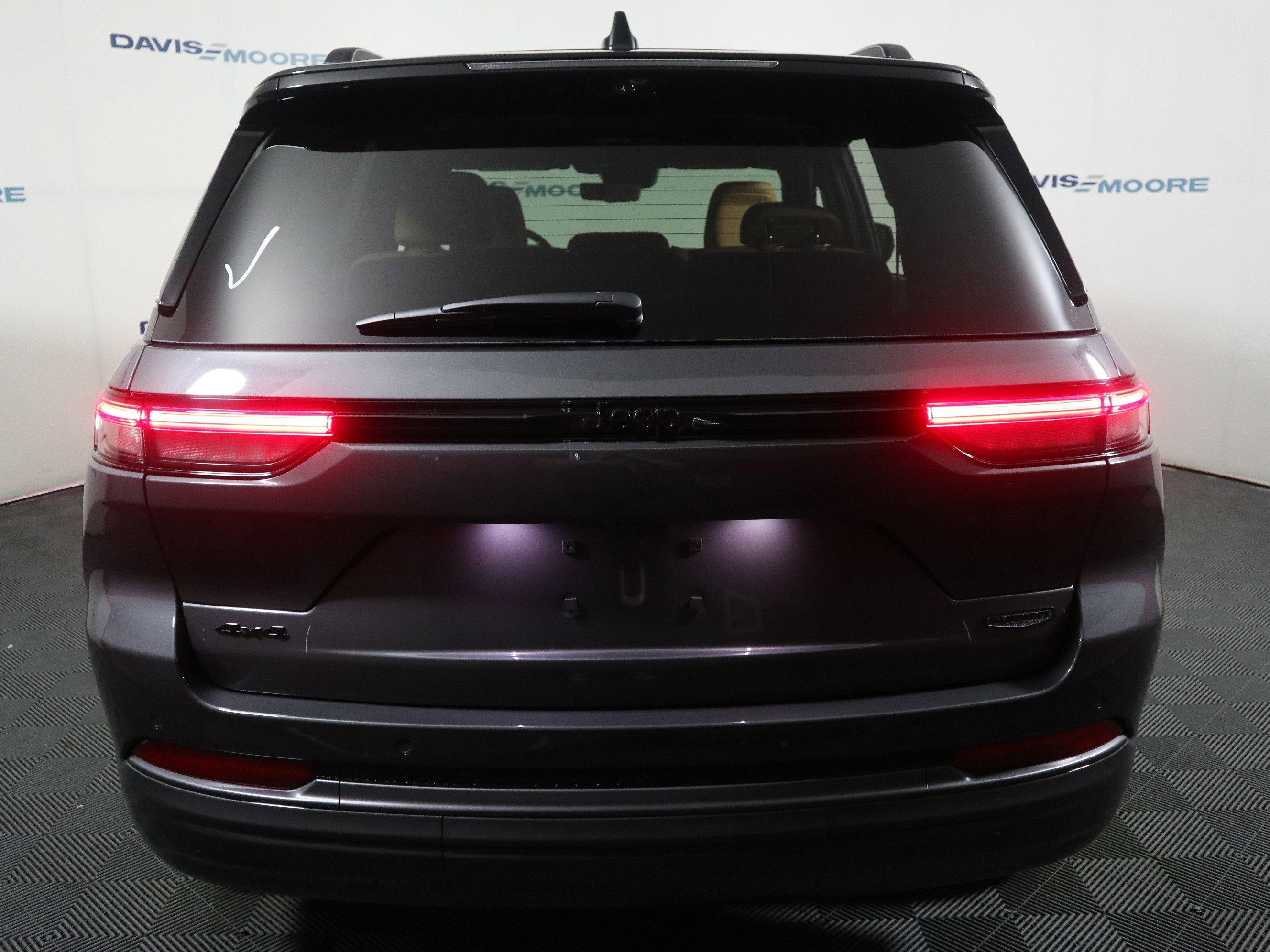 2026 Jeep Grand Cherokee Summit 4x4