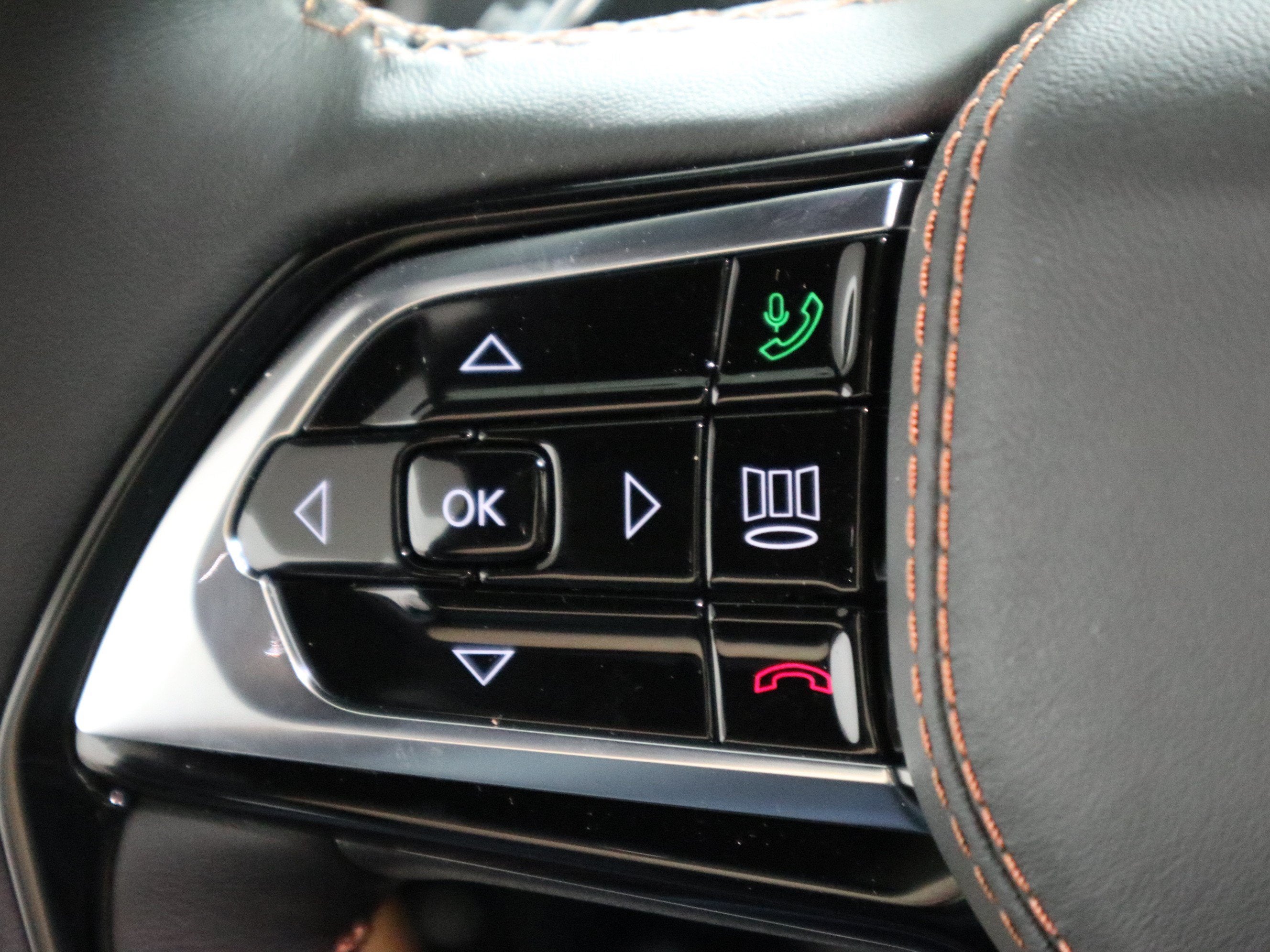 2027 Jeep Grand Cherokee Summit 4x4