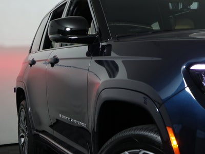 2027 Jeep Grand Cherokee Summit 4x4