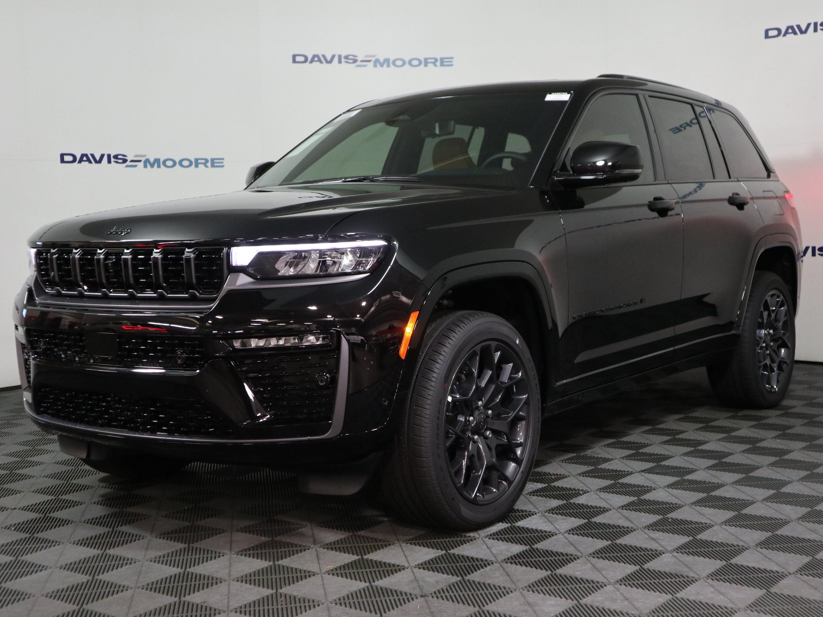 2026 Jeep Grand Cherokee Summit 4x4