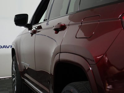 2026 Jeep Grand Cherokee Summit 4x4
