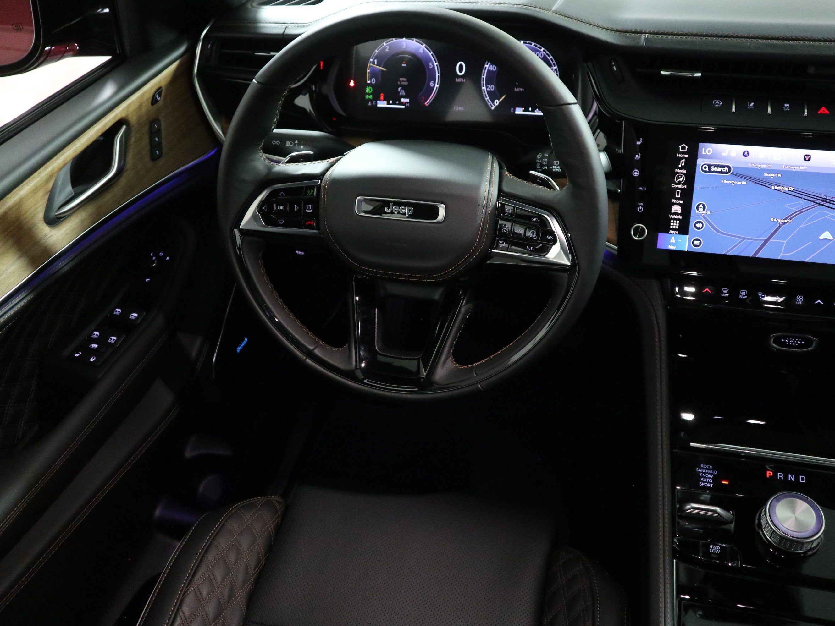 2026 Jeep Grand Cherokee Summit 4x4