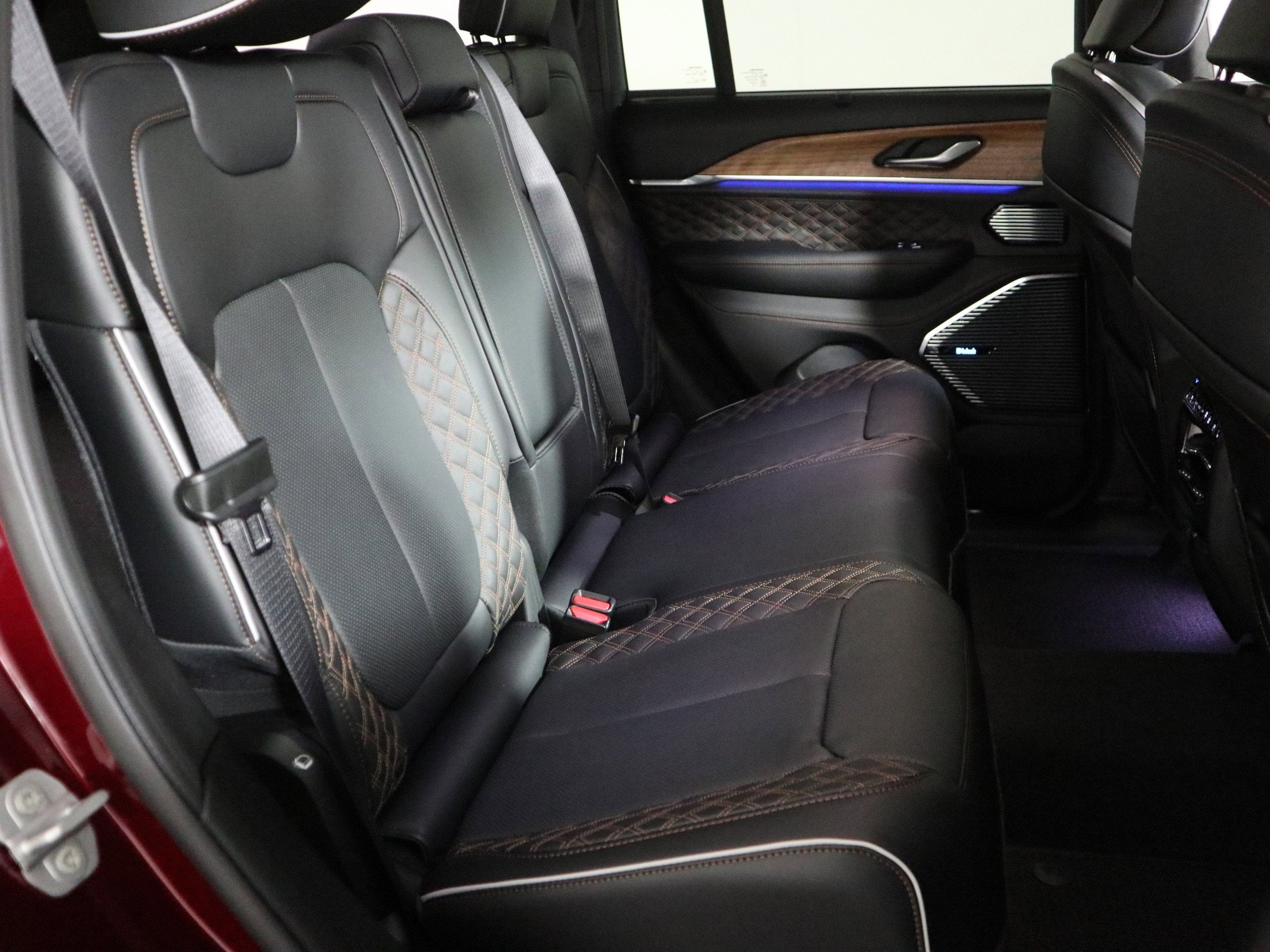 2026 Jeep Grand Cherokee Summit 4x4