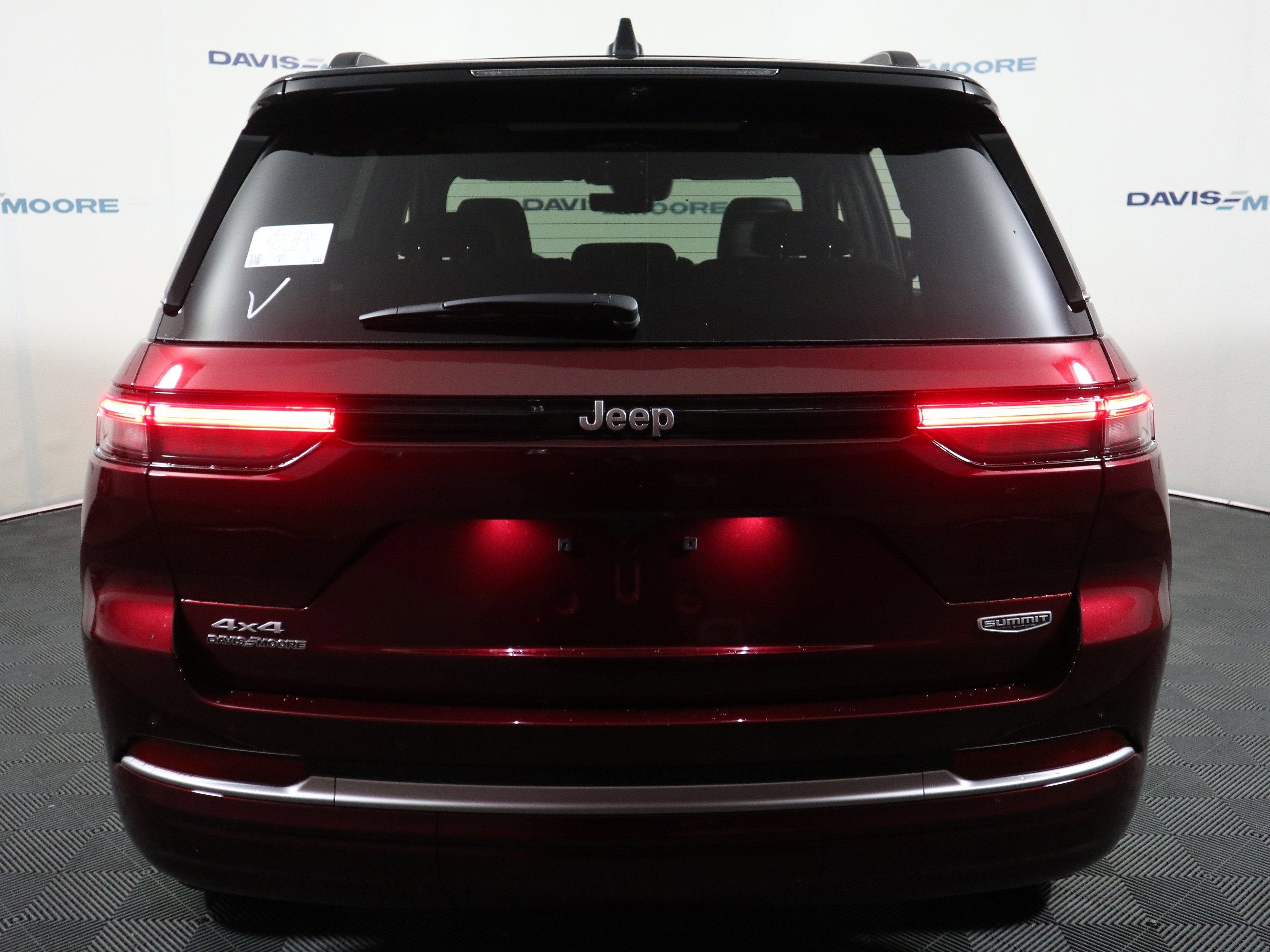 2026 Jeep Grand Cherokee Summit 4x4
