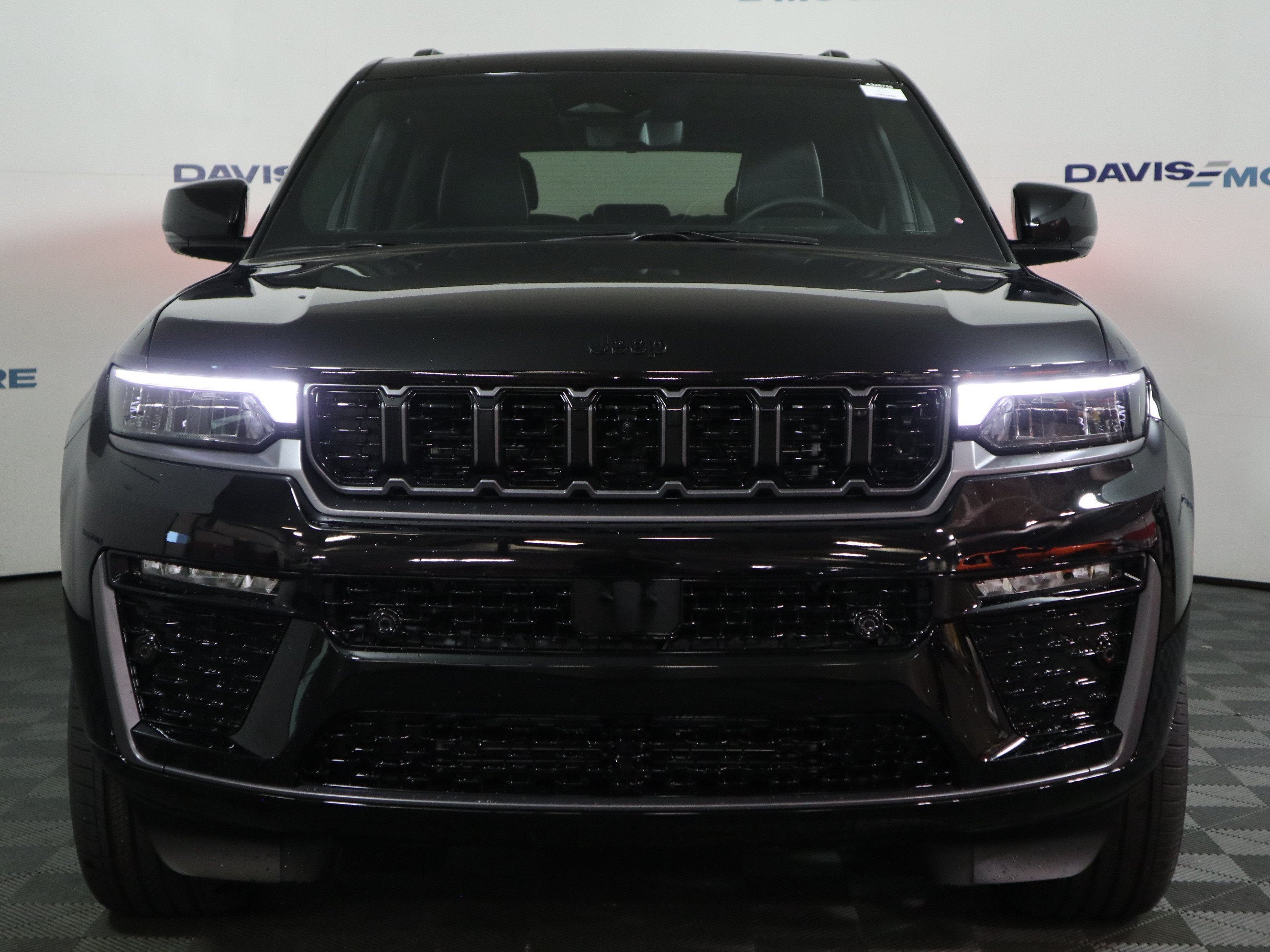 2026 Jeep Grand Cherokee Summit 4x4