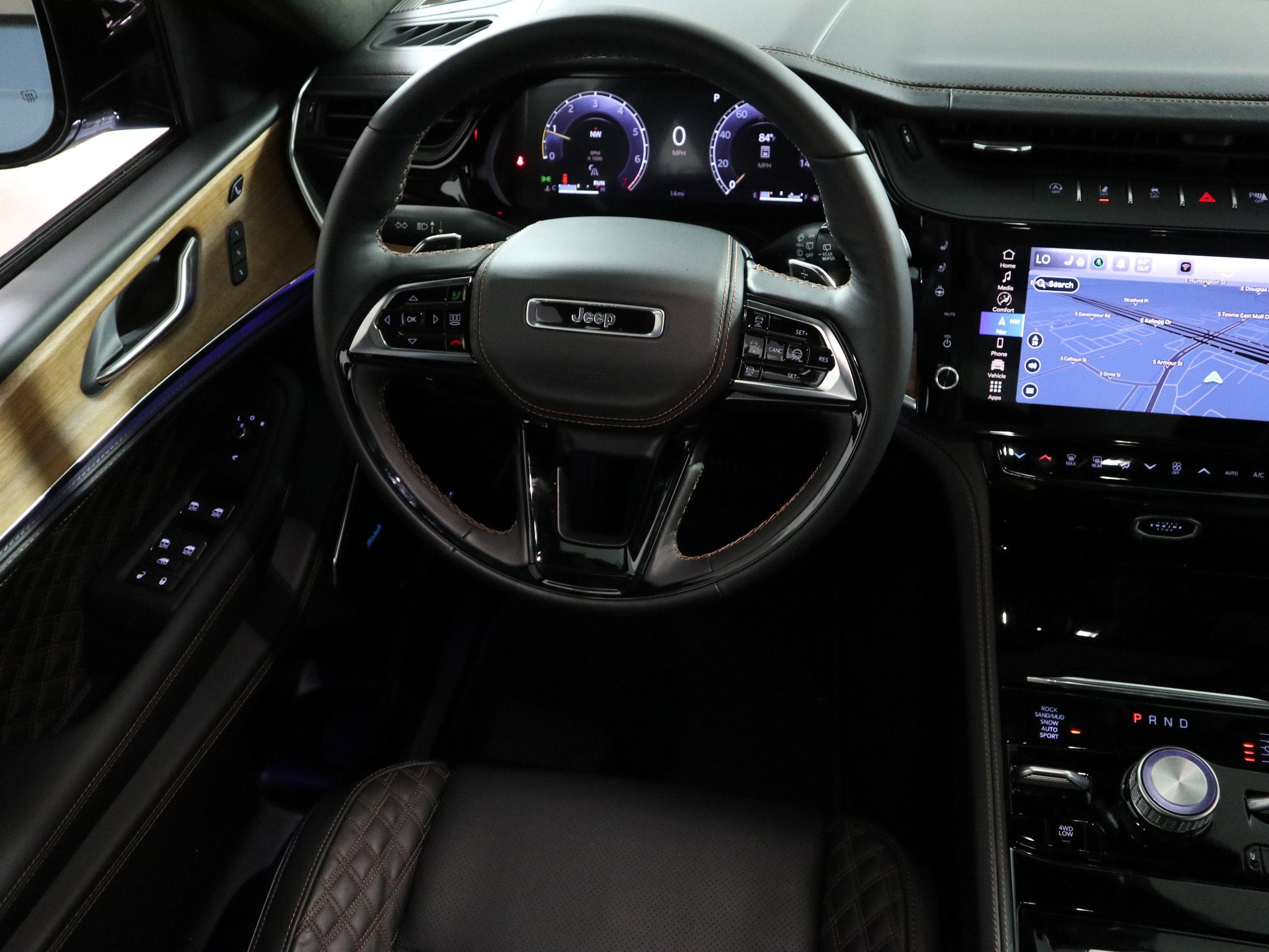 2026 Jeep Grand Cherokee Summit 4x4