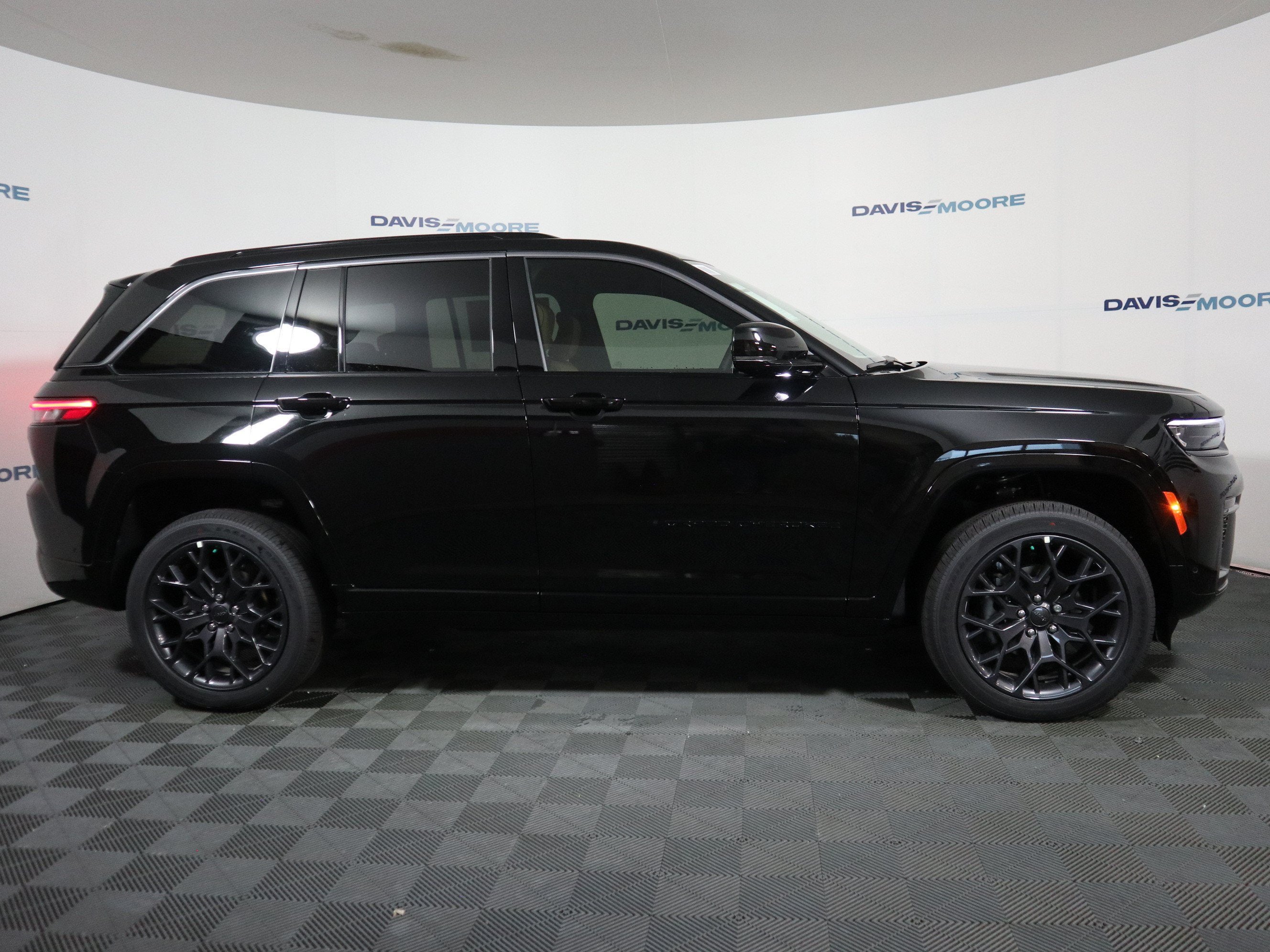 2026 Jeep Grand Cherokee Summit 4x4
