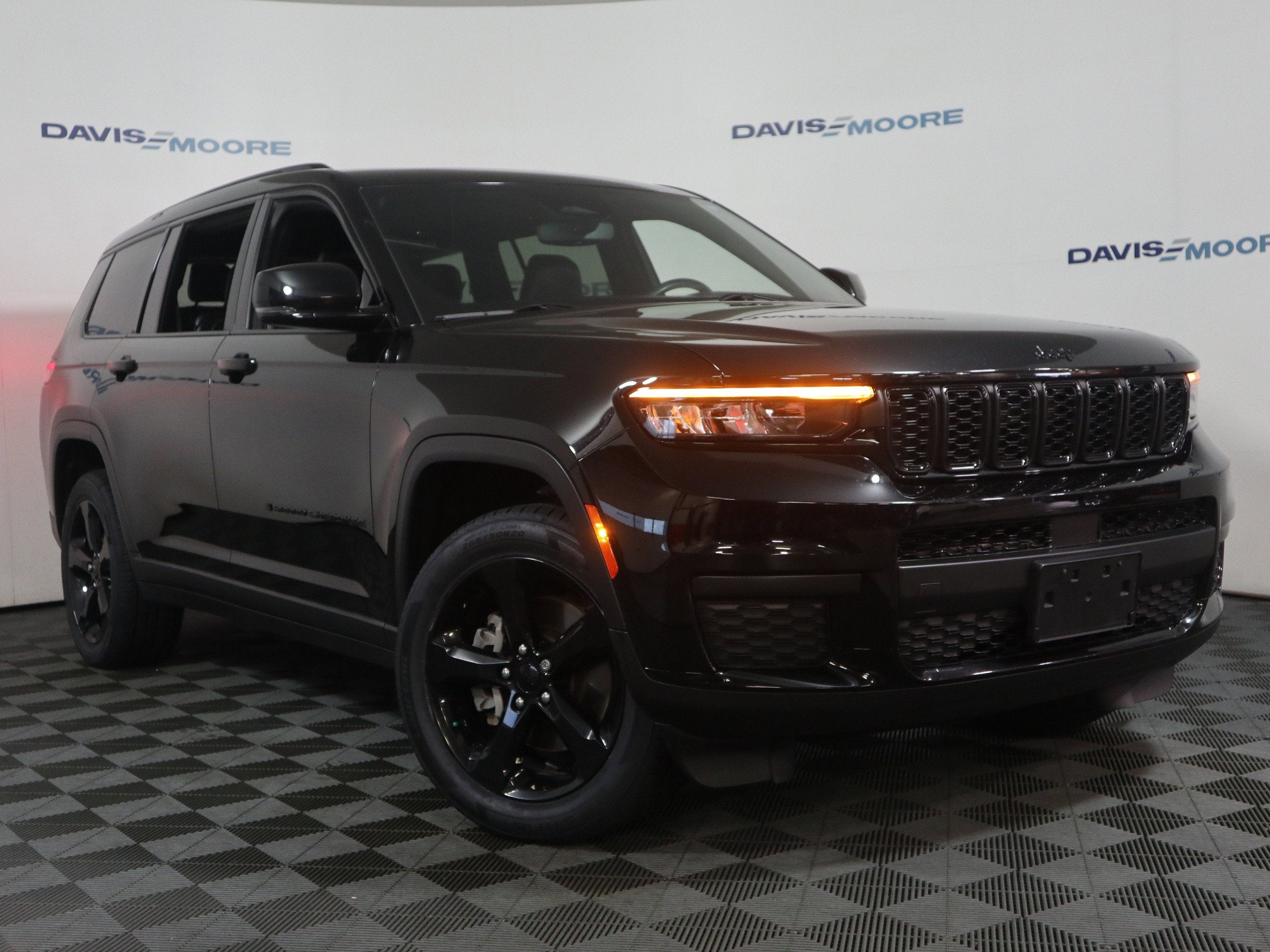 2023 Jeep Grand Cherokee L Altitude 4x4