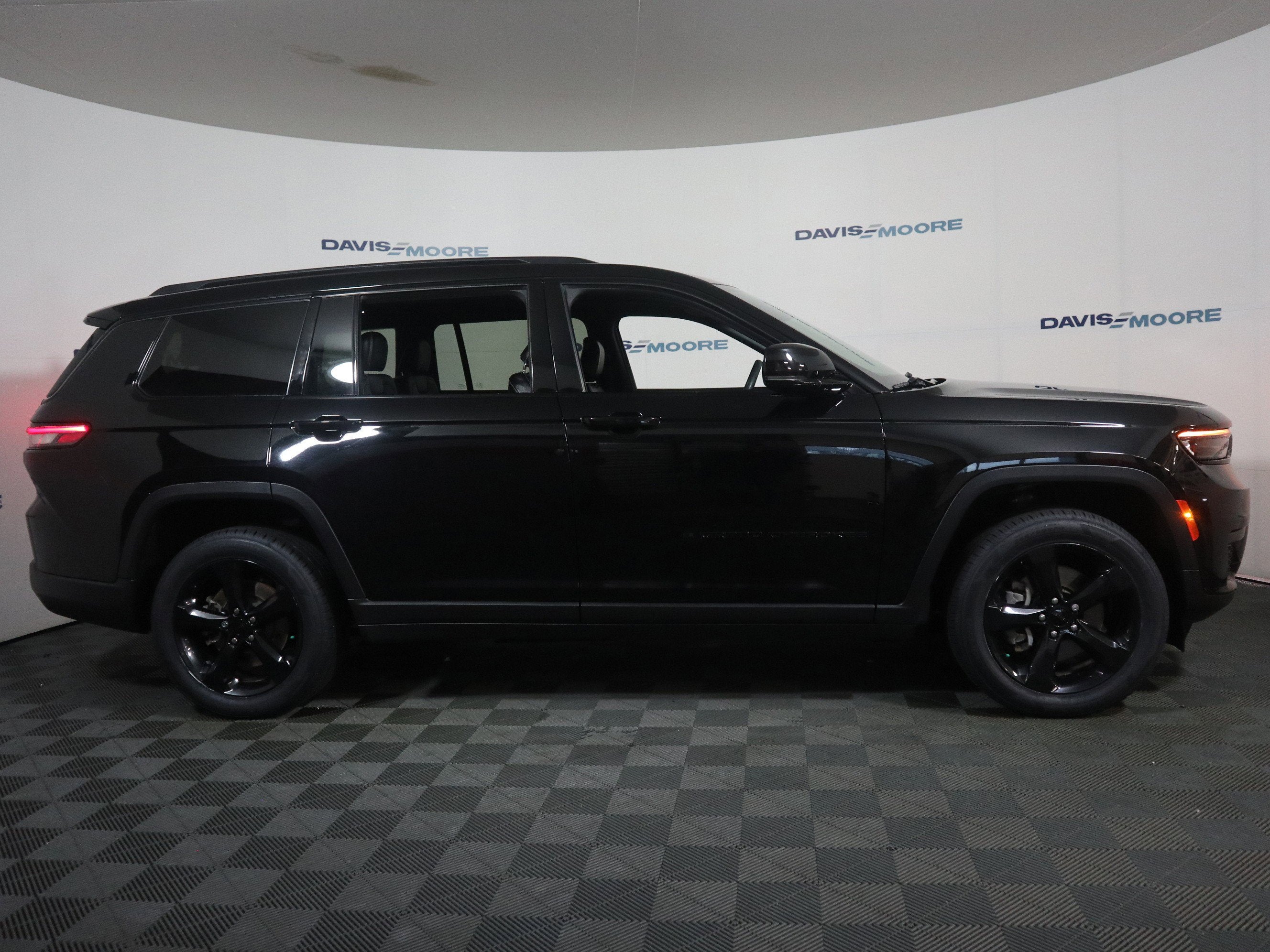 2023 Jeep Grand Cherokee L Altitude 4x4