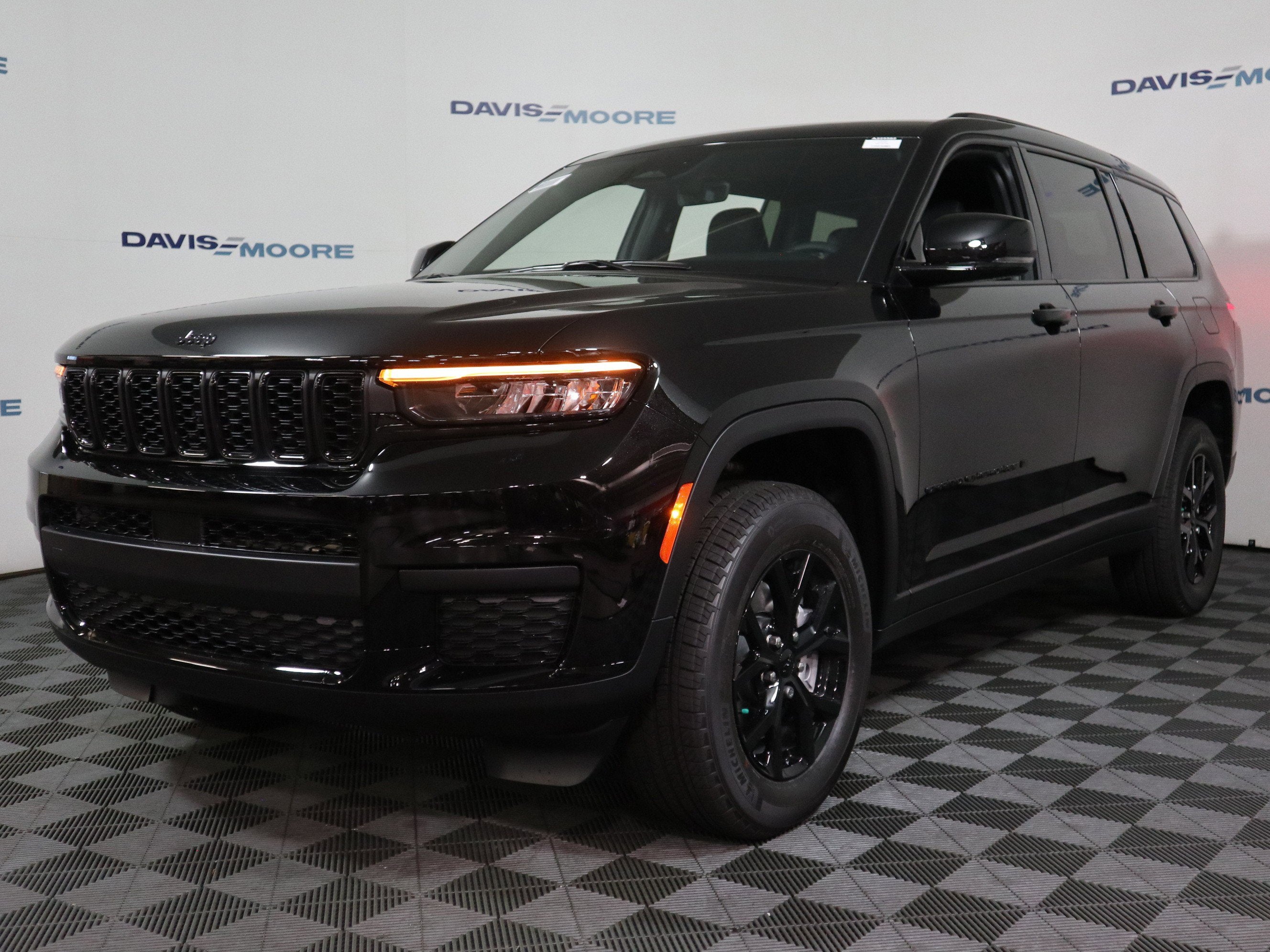 2025 Jeep Grand Cherokee L Altitude X 4x4