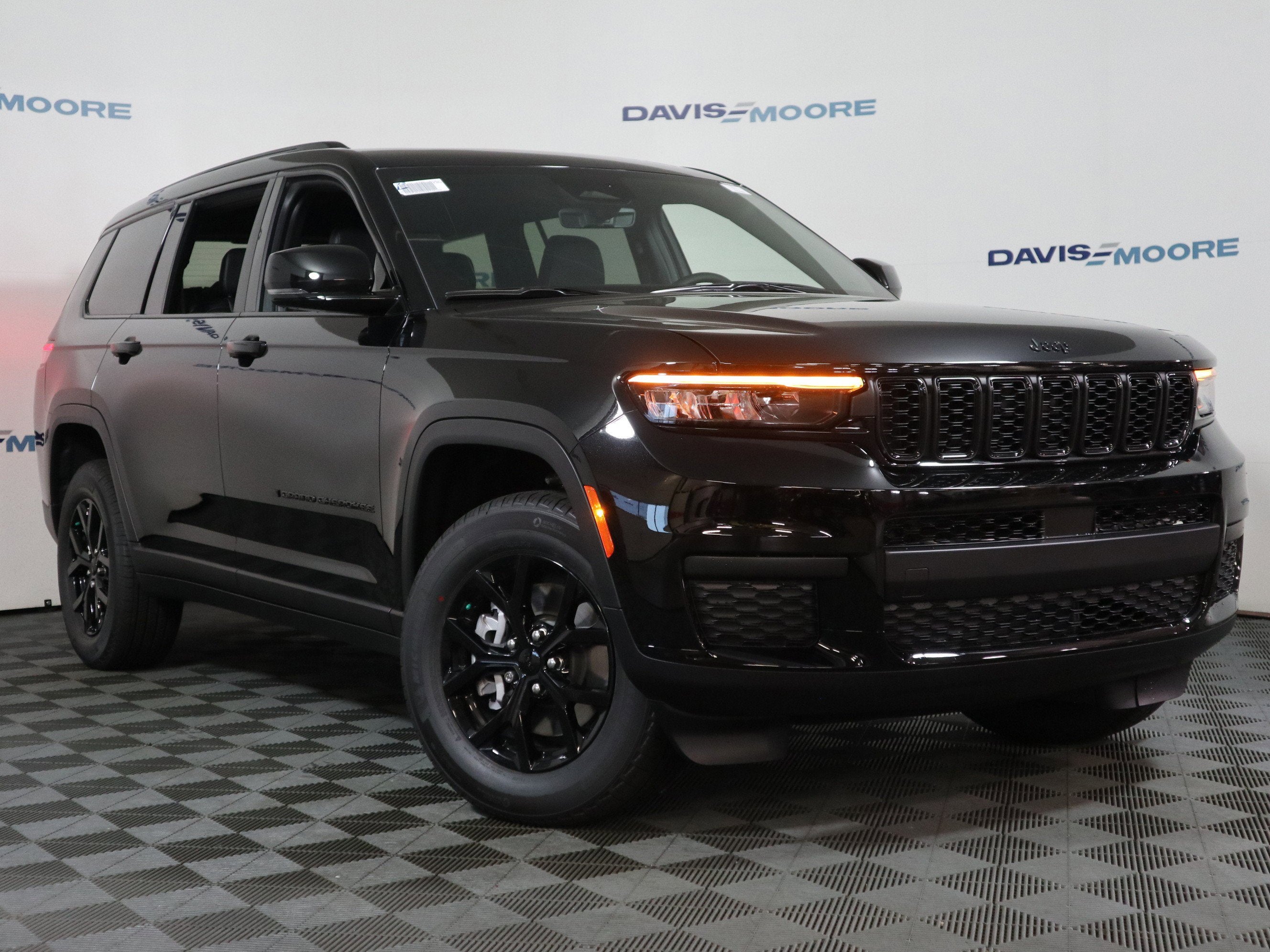 2025 Jeep Grand Cherokee L Altitude X 4x4