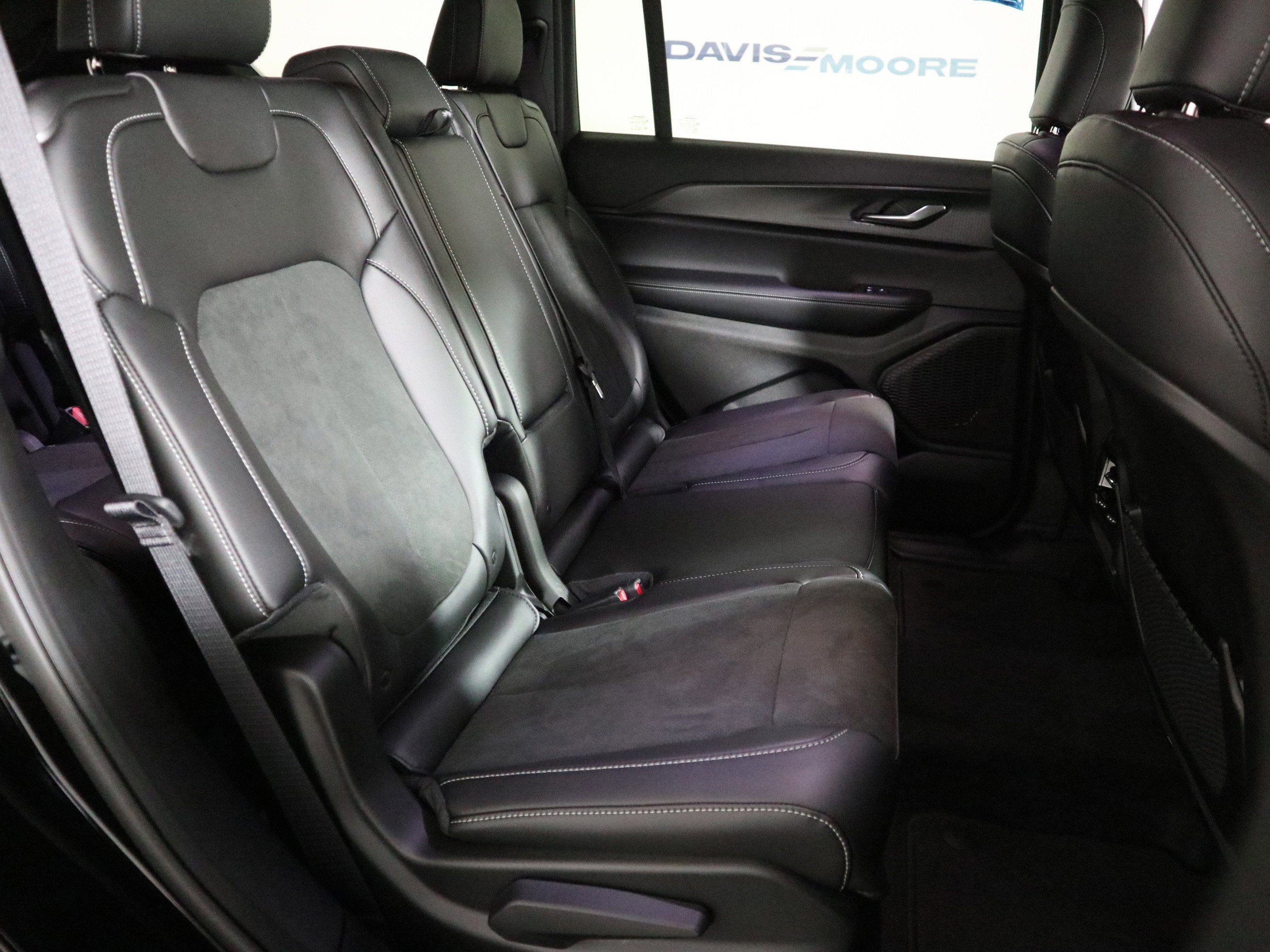 2025 Jeep Grand Cherokee L Altitude X 4x4