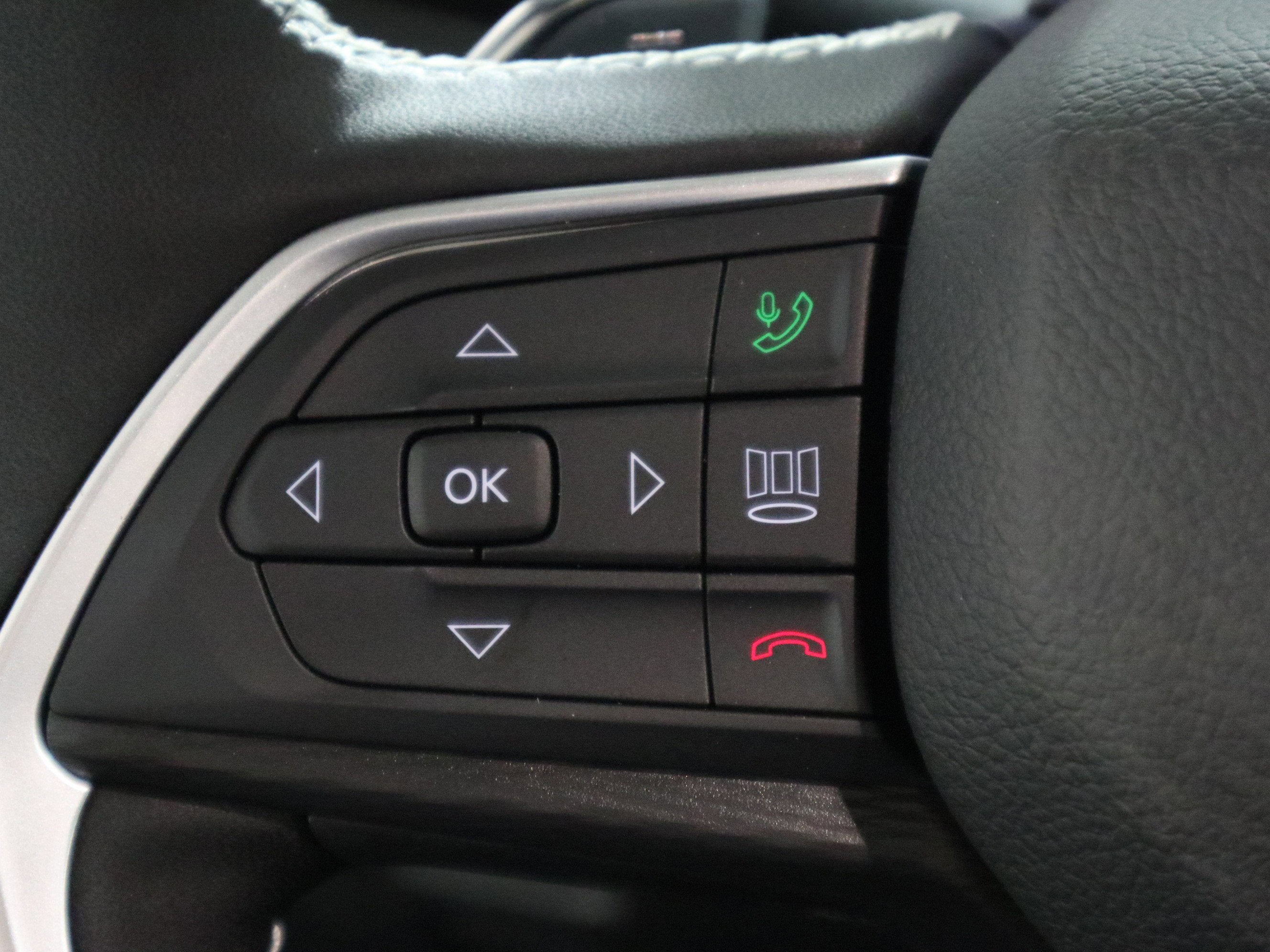 2025 Jeep Grand Cherokee L Altitude X 4x4