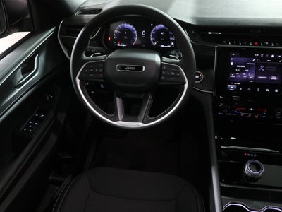 2025 Jeep Grand Cherokee L Laredo X 4x4