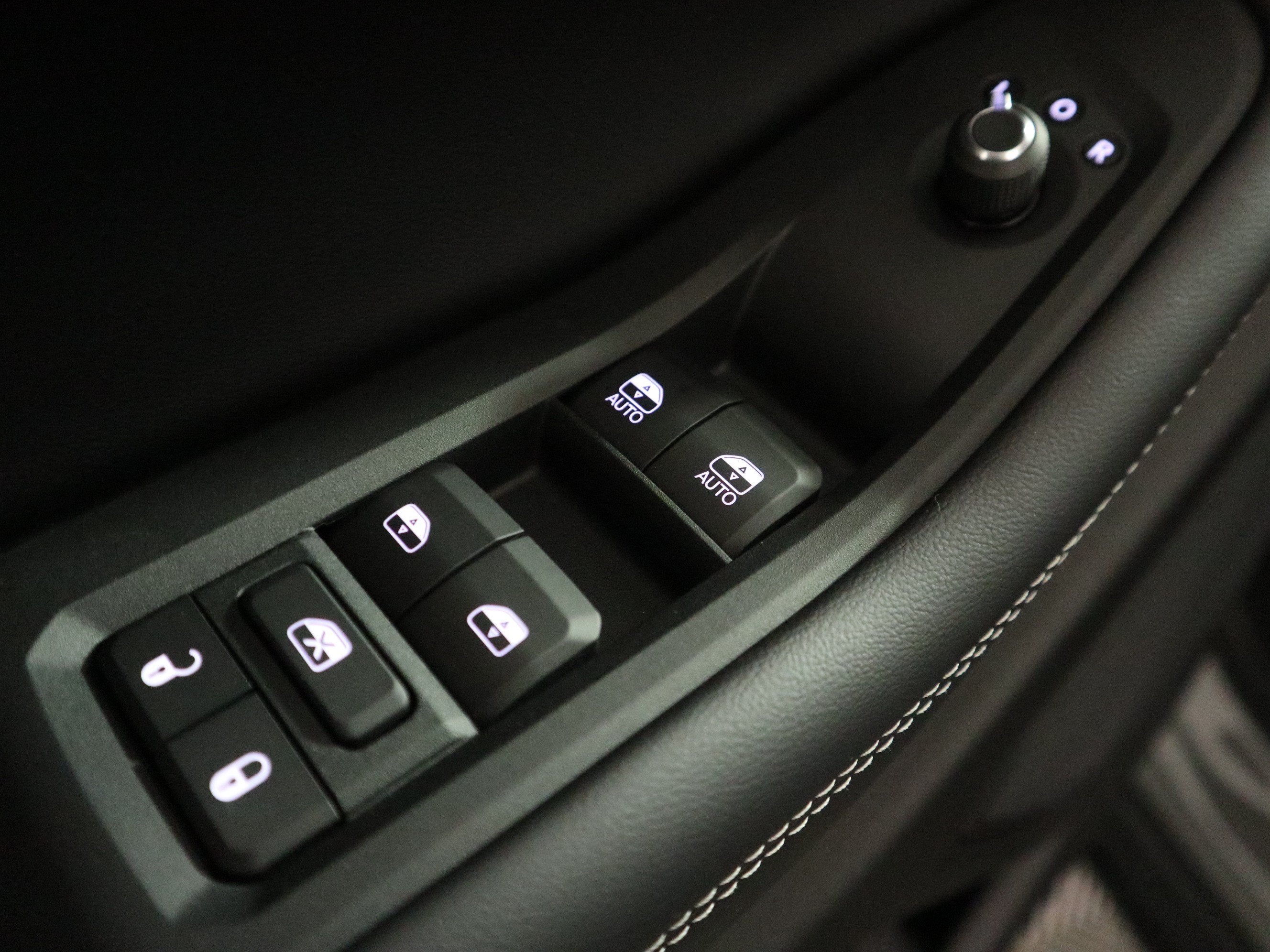 2027 Jeep Grand Cherokee L Laredo X 4x4
