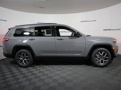 2027 Jeep Grand Cherokee L Laredo X 4x4