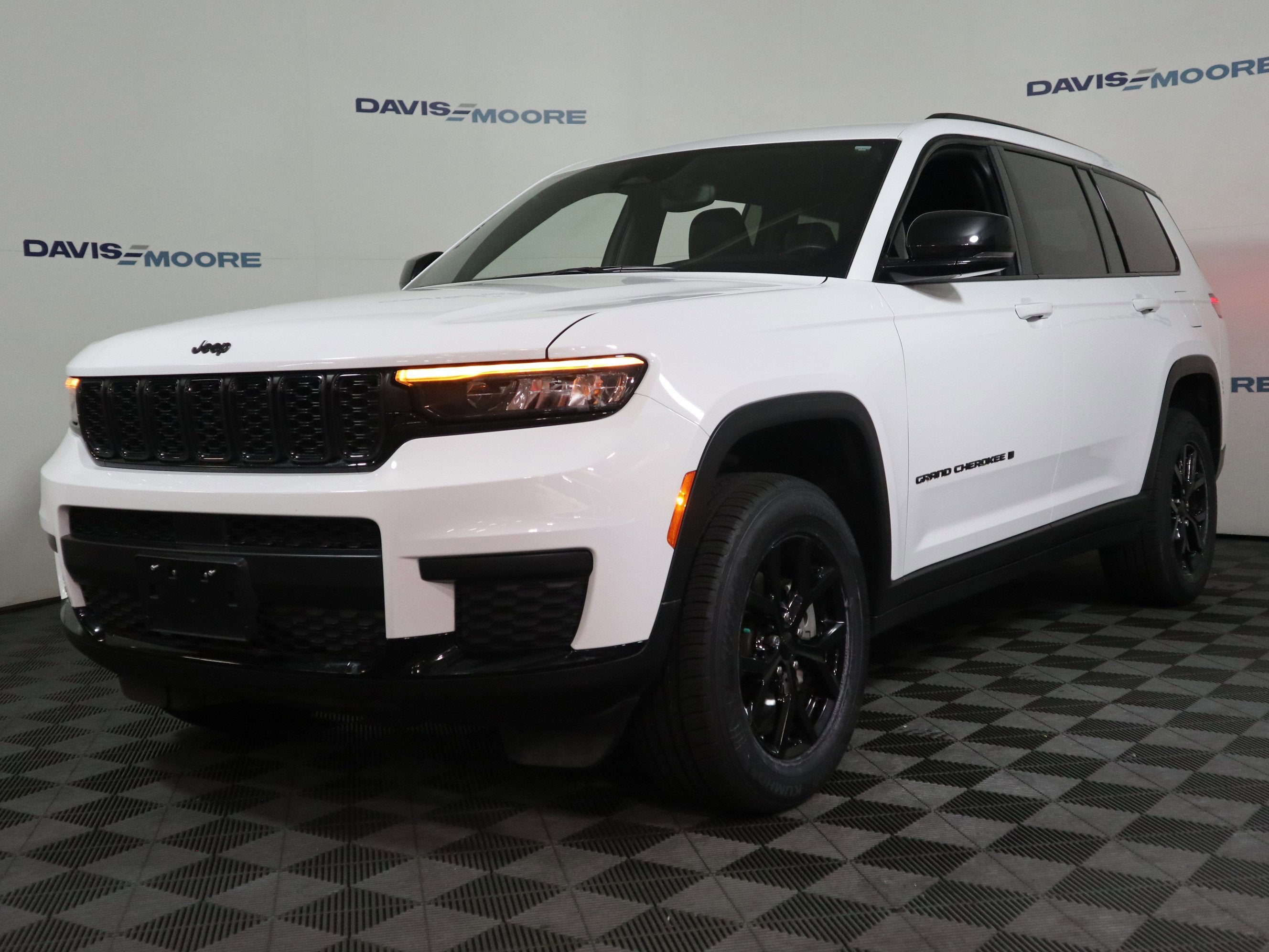 2024 Jeep Grand Cherokee L Altitude X 4x4