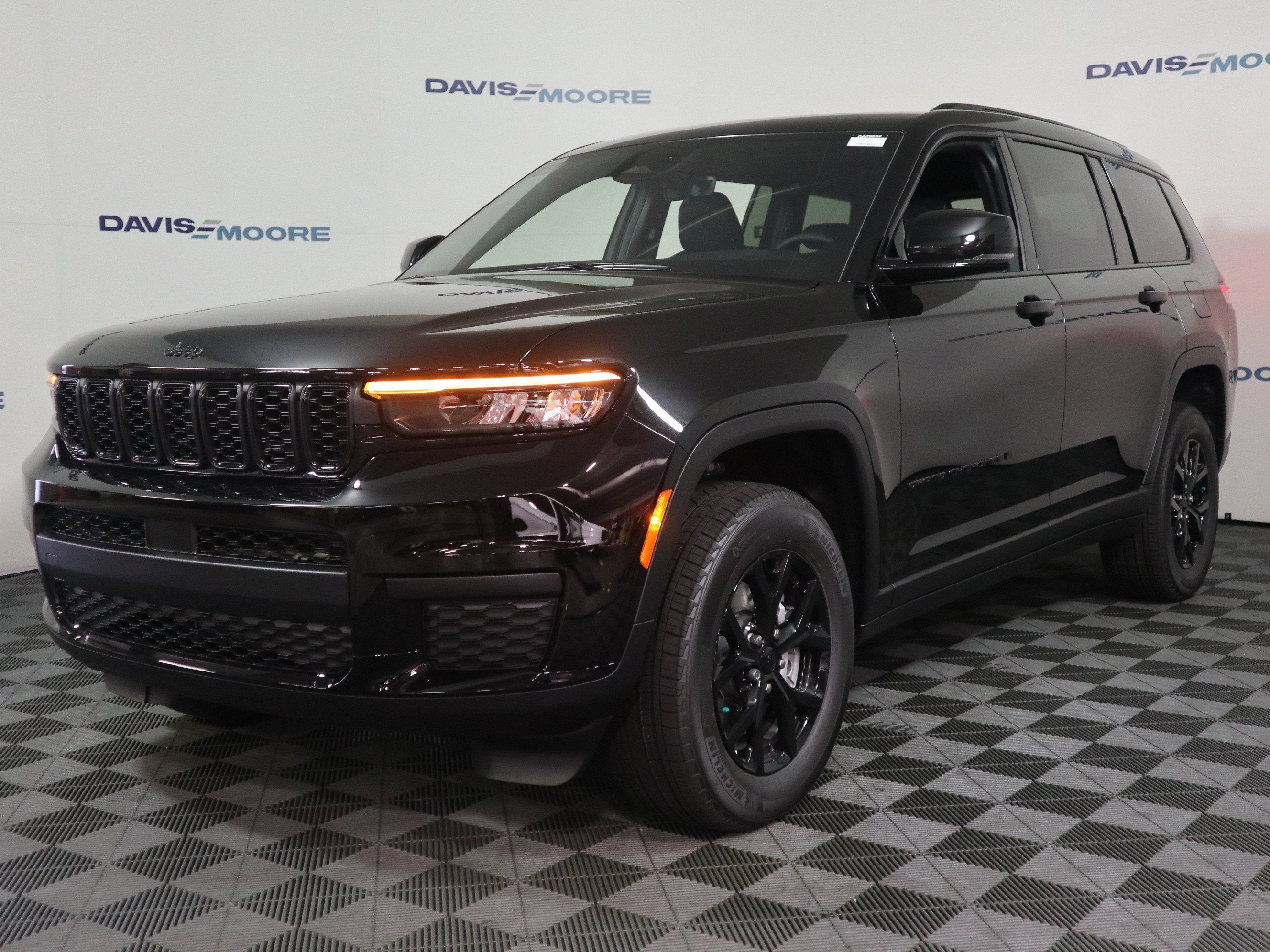 2025 Jeep Grand Cherokee L Altitude X 4x4