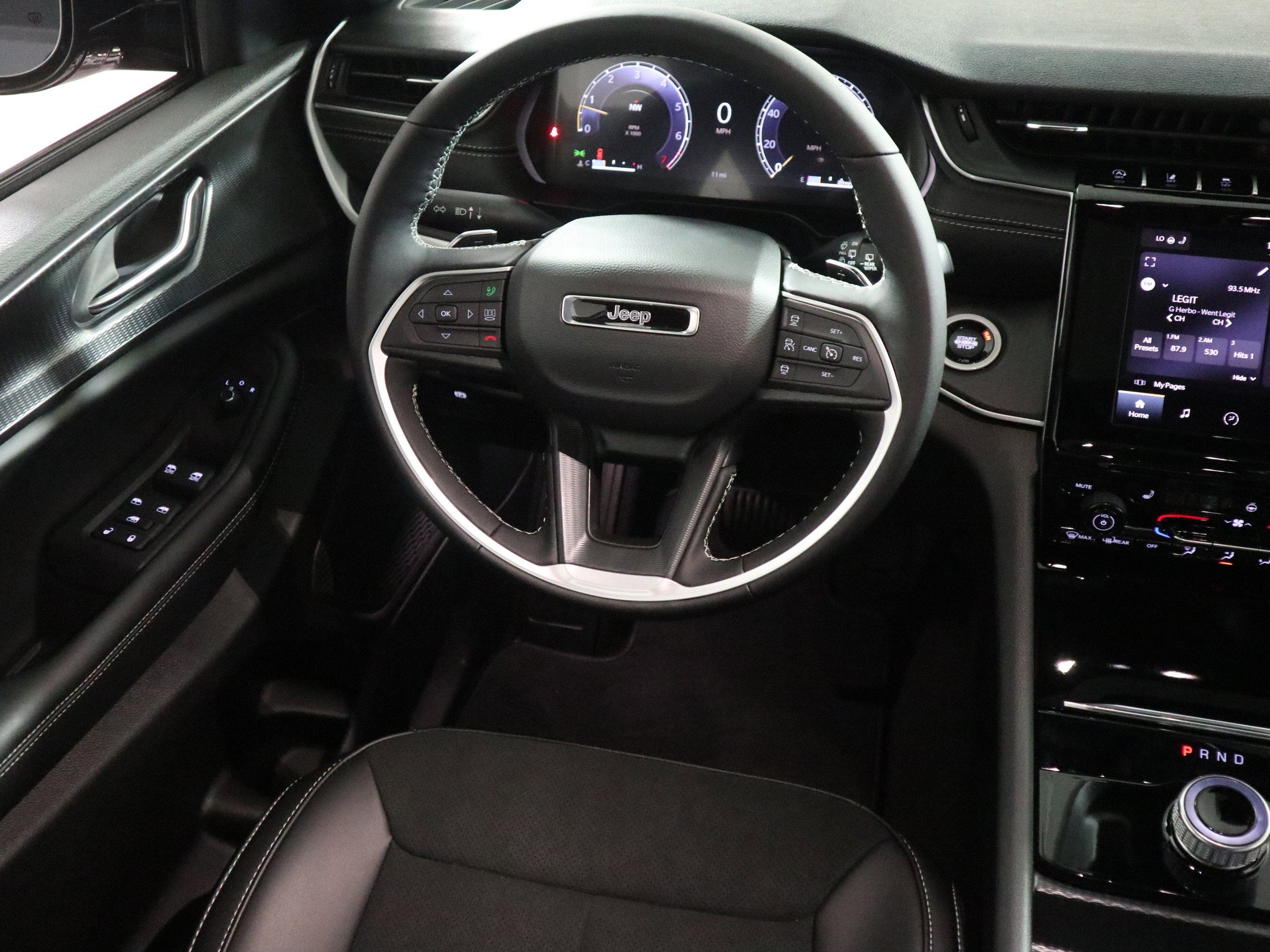 2025 Jeep Grand Cherokee L Altitude X 4x4