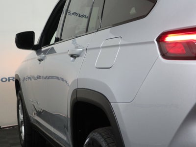 2025 Jeep Grand Cherokee L Laredo 4x4