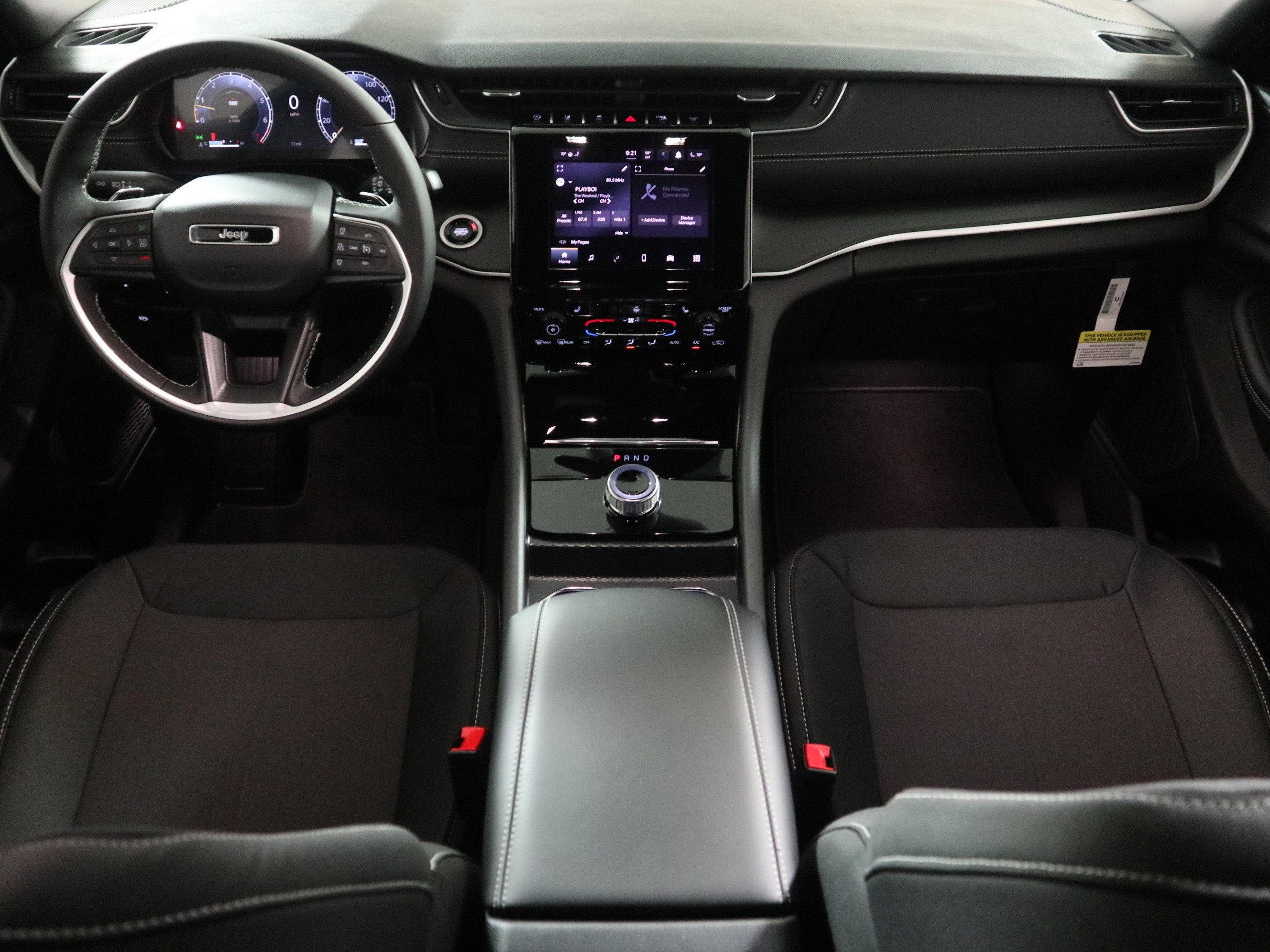 2025 Jeep Grand Cherokee L Laredo 4x4