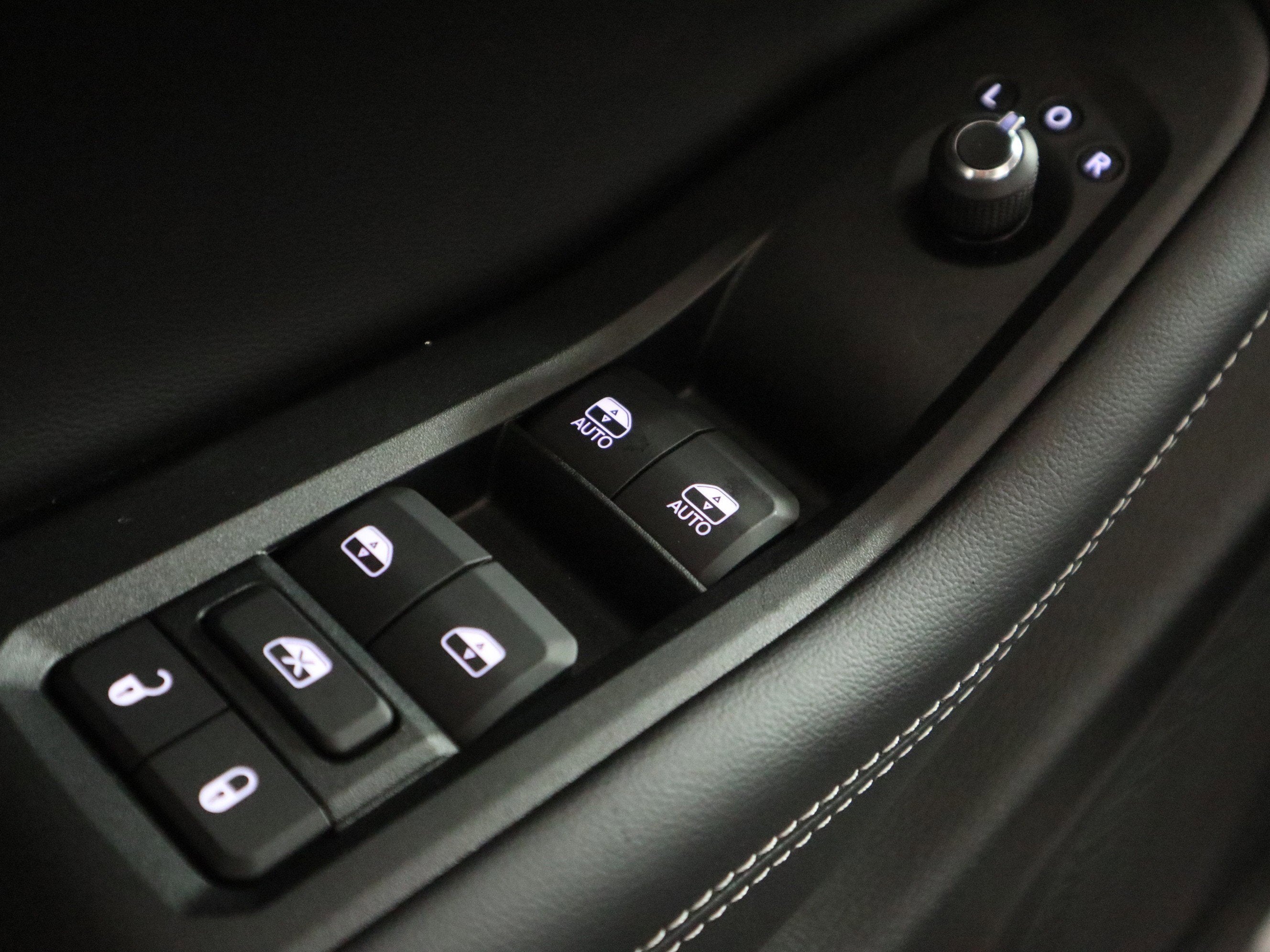 2025 Jeep Grand Cherokee L Laredo 4x4