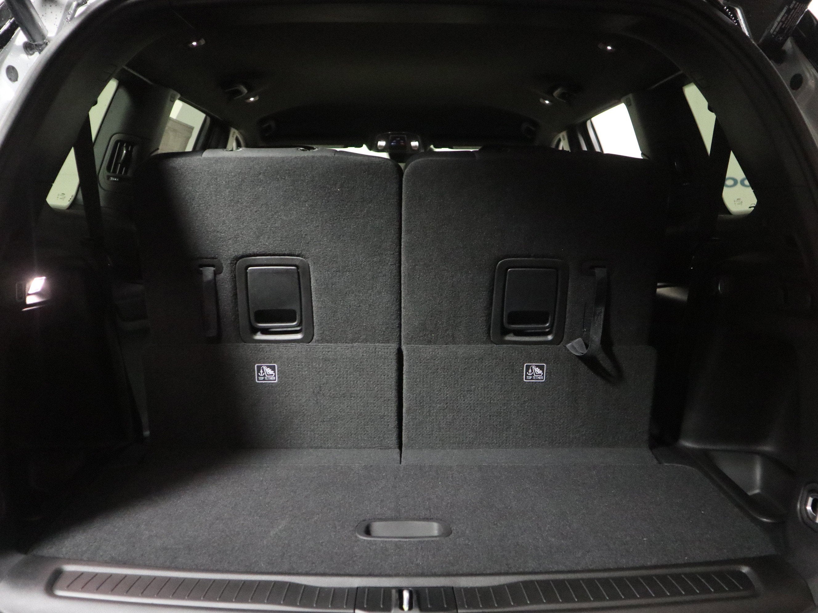 2025 Jeep Grand Cherokee L Laredo 4x4