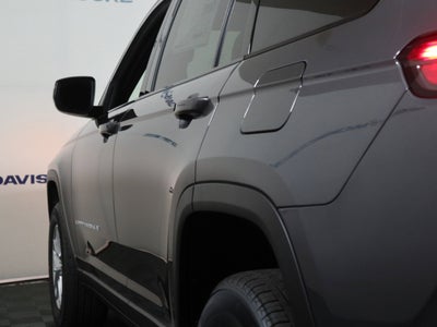 2025 Jeep Grand Cherokee L Laredo X 4x4