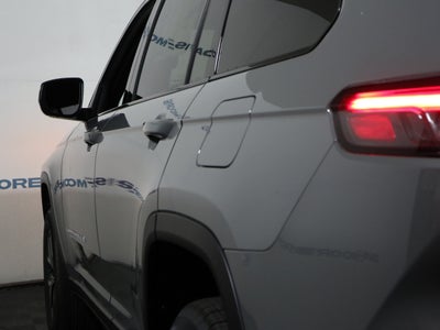 2027 Jeep Grand Cherokee L Laredo X 4x4