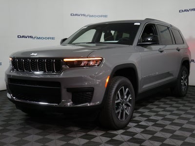 2027 Jeep Grand Cherokee L Laredo X 4x4