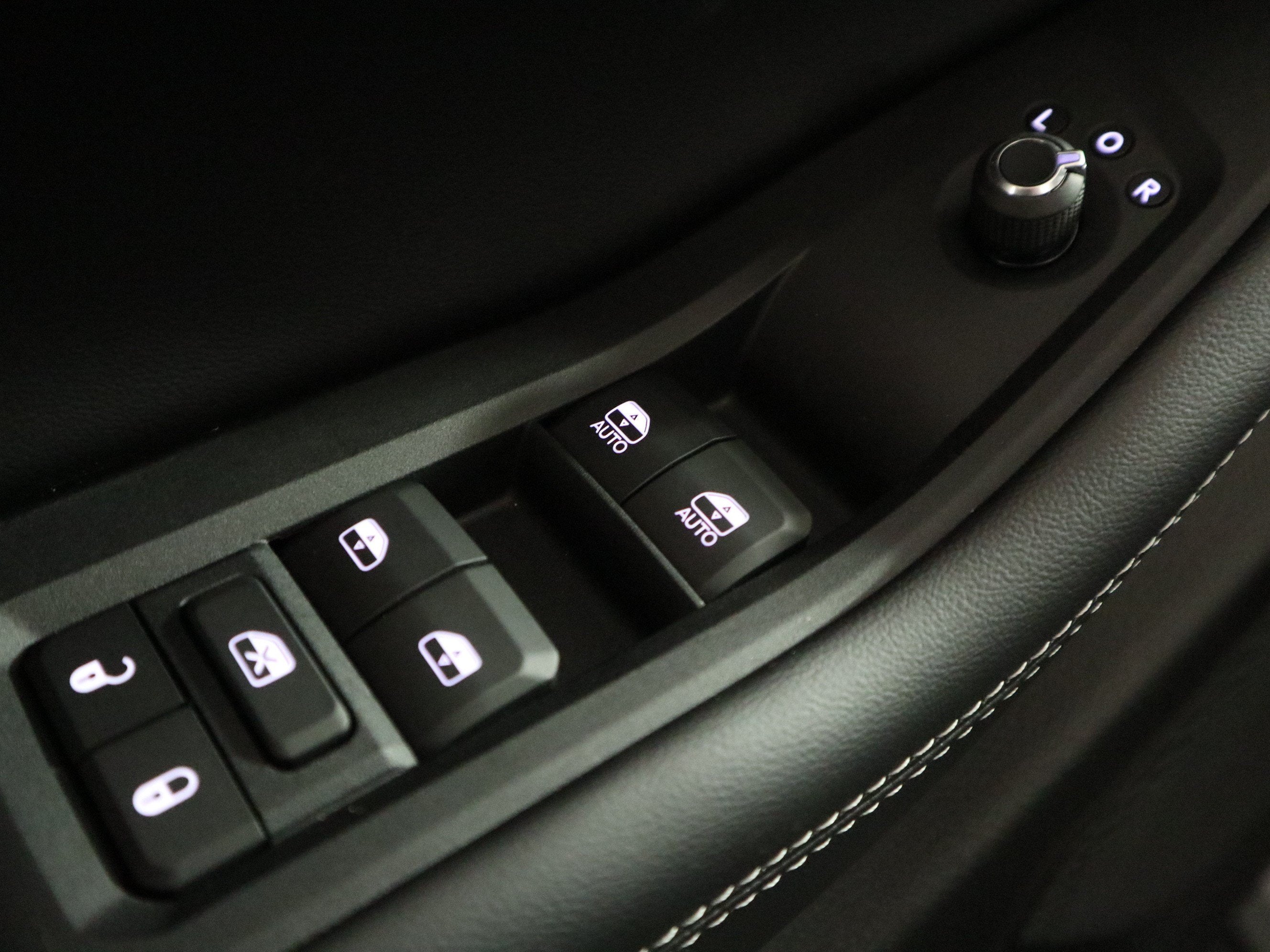 2027 Jeep Grand Cherokee L Laredo X 4x4