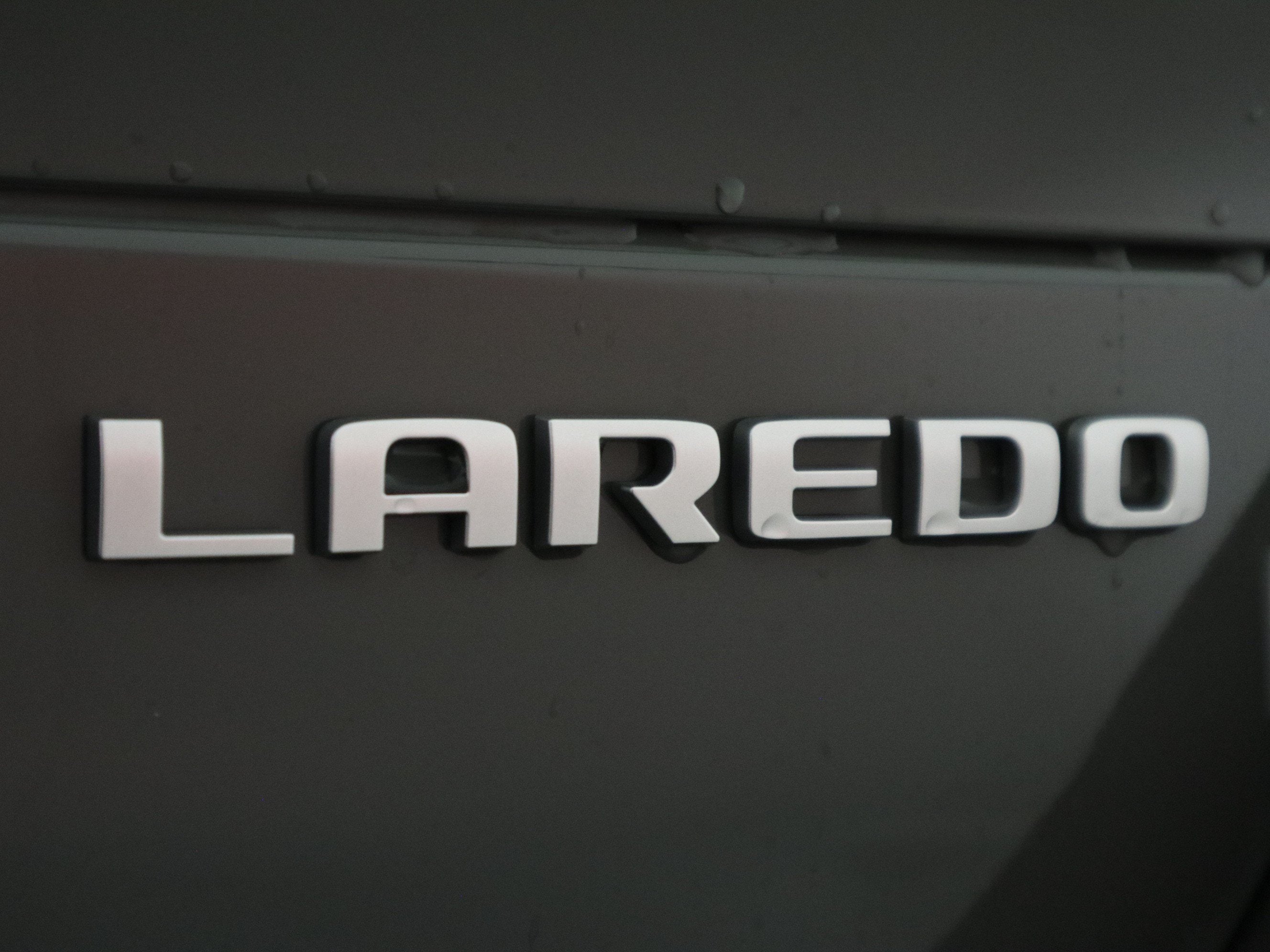 2027 Jeep Grand Cherokee L Laredo X 4x4