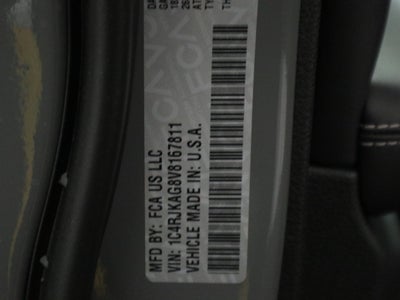 2027 Jeep Grand Cherokee L Laredo X 4x4