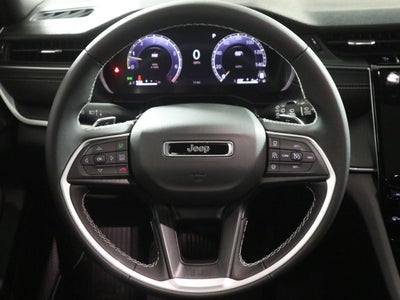 2025 Jeep Grand Cherokee L Laredo X 4x4