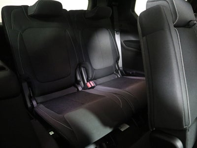 2025 Jeep Grand Cherokee L Laredo X 4x4