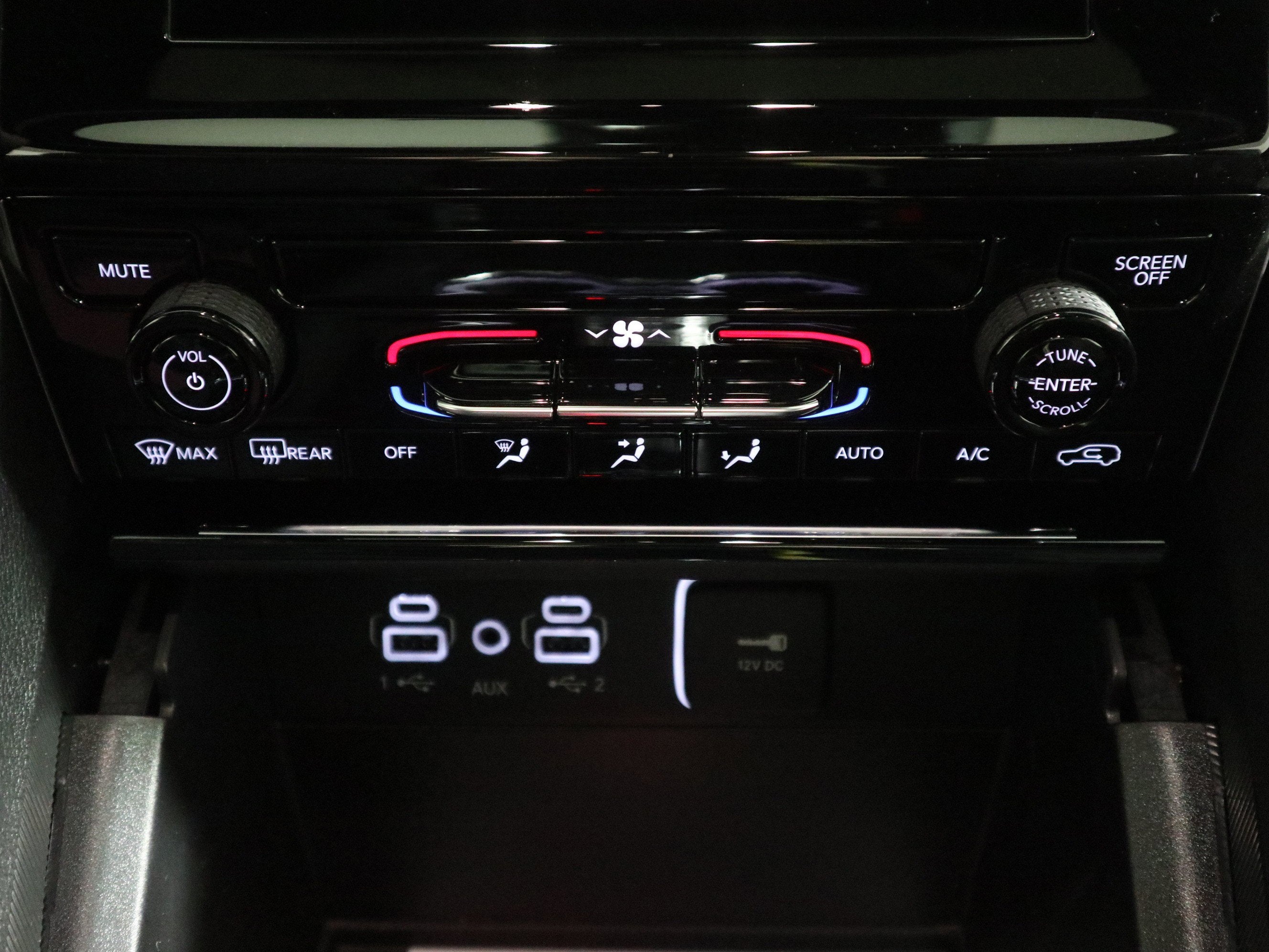 2025 Jeep Grand Cherokee L Laredo X 4x4