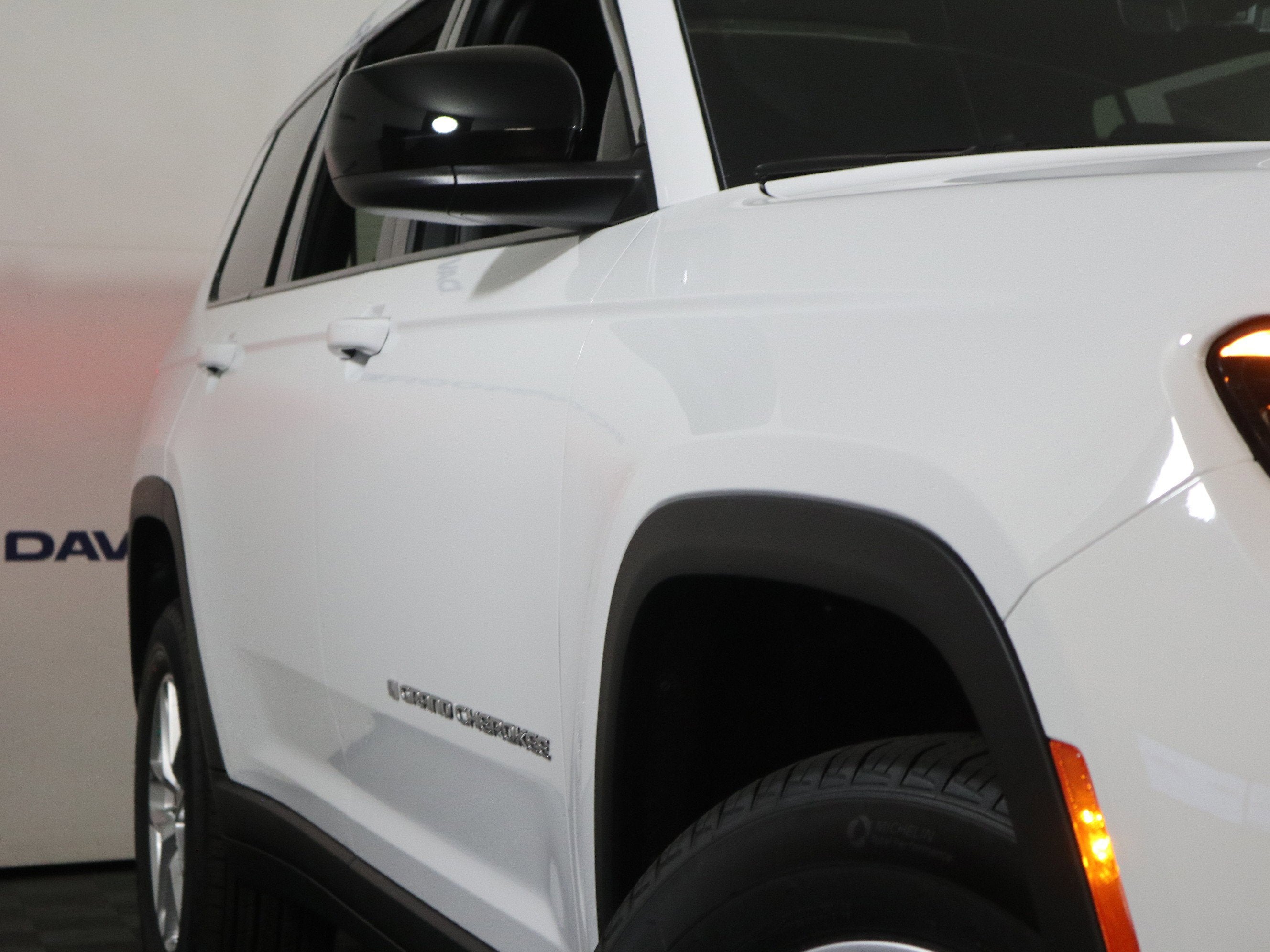 2025 Jeep Grand Cherokee L Laredo X 4x4